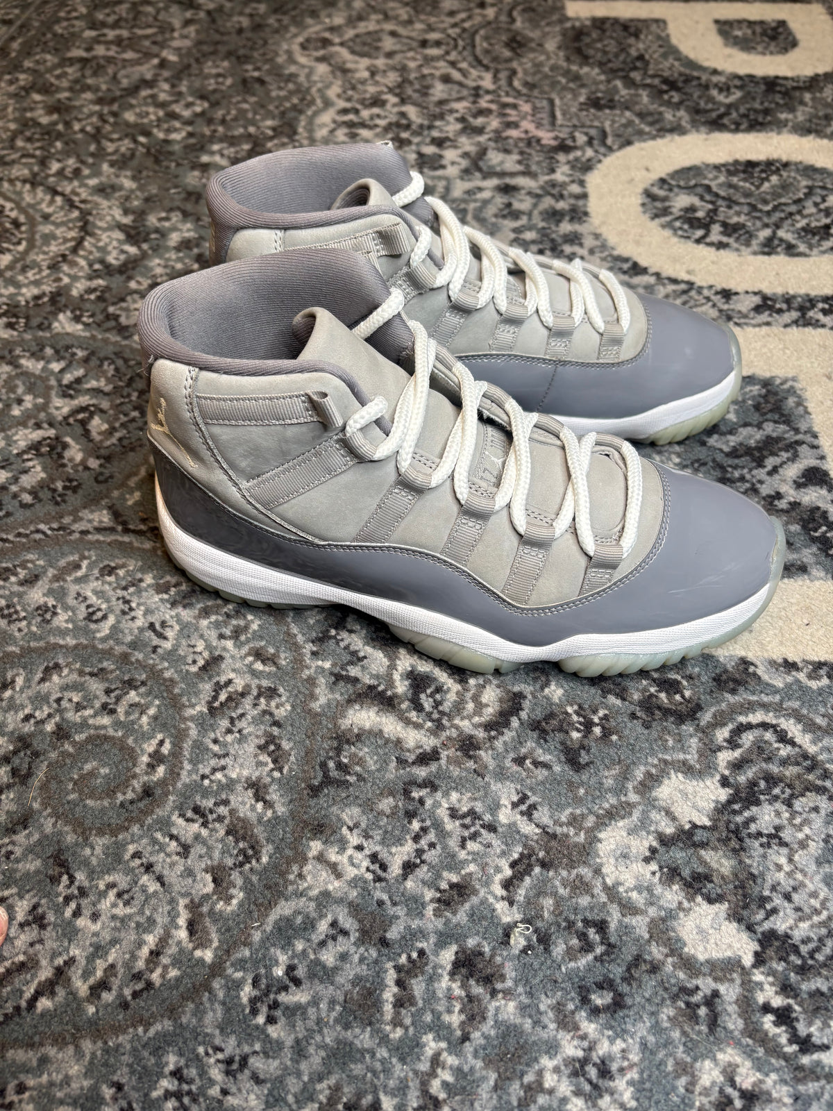 Jordan 11 Retro “Cool Grey” Clean Nb Size 8.5