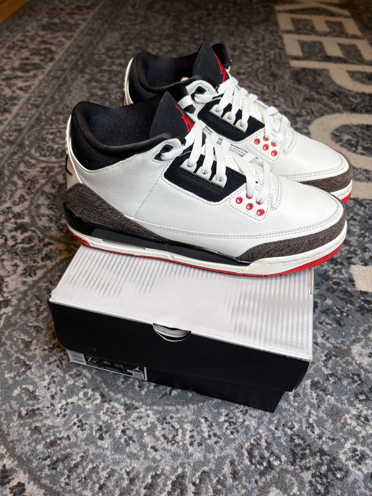 Jordan 3 Retro “Worlds Best Dad” Clean Og Size 7Y