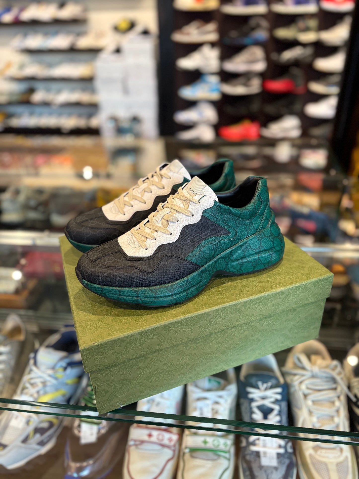 Gucci rython monogram green