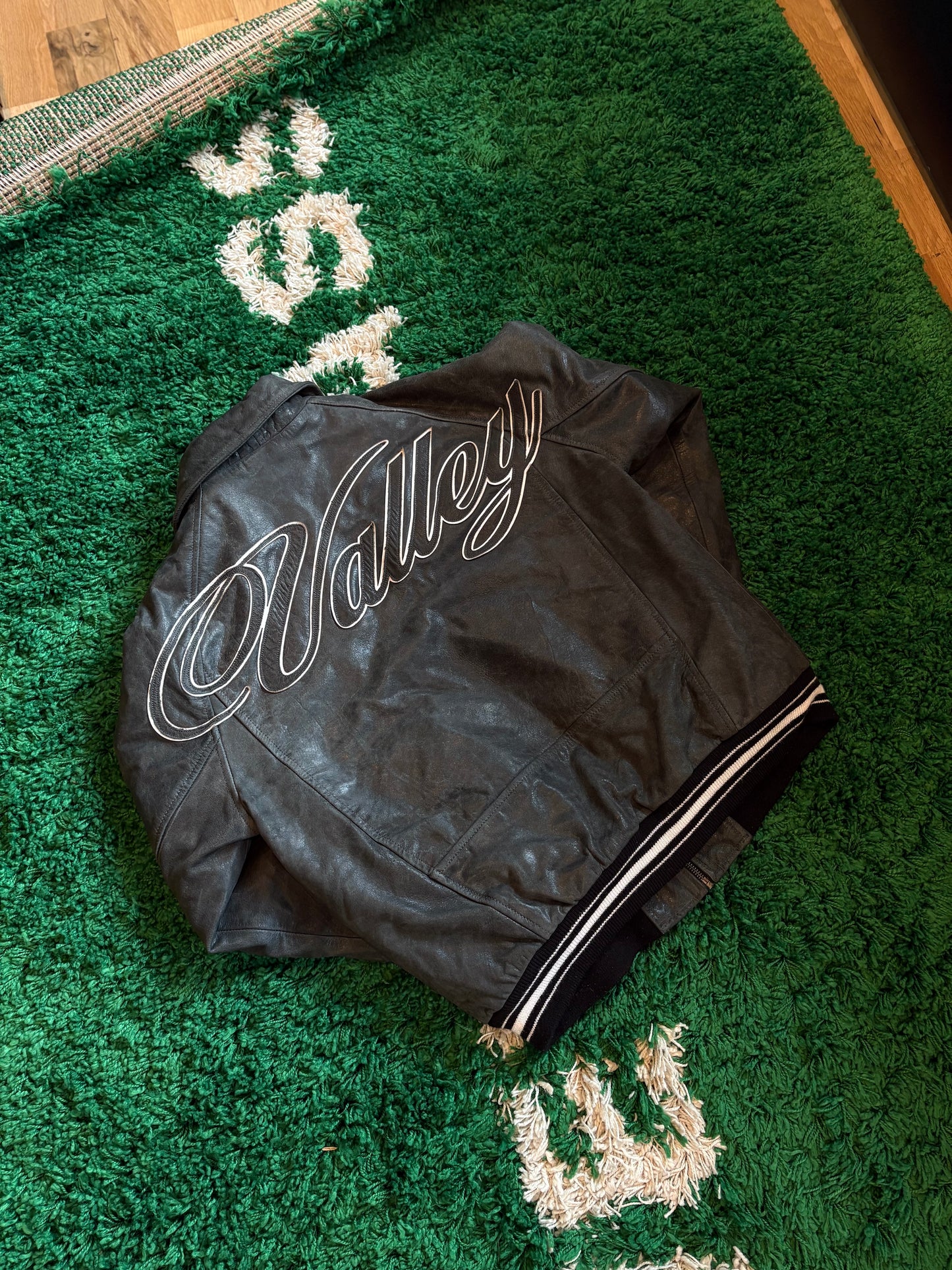 Vale Leather Varsity Jacket Size Large
