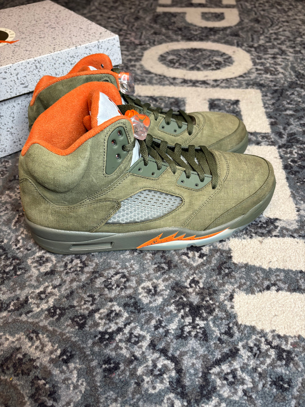 Jordan 5 Retro “Olive” Clean Og Size 11.5