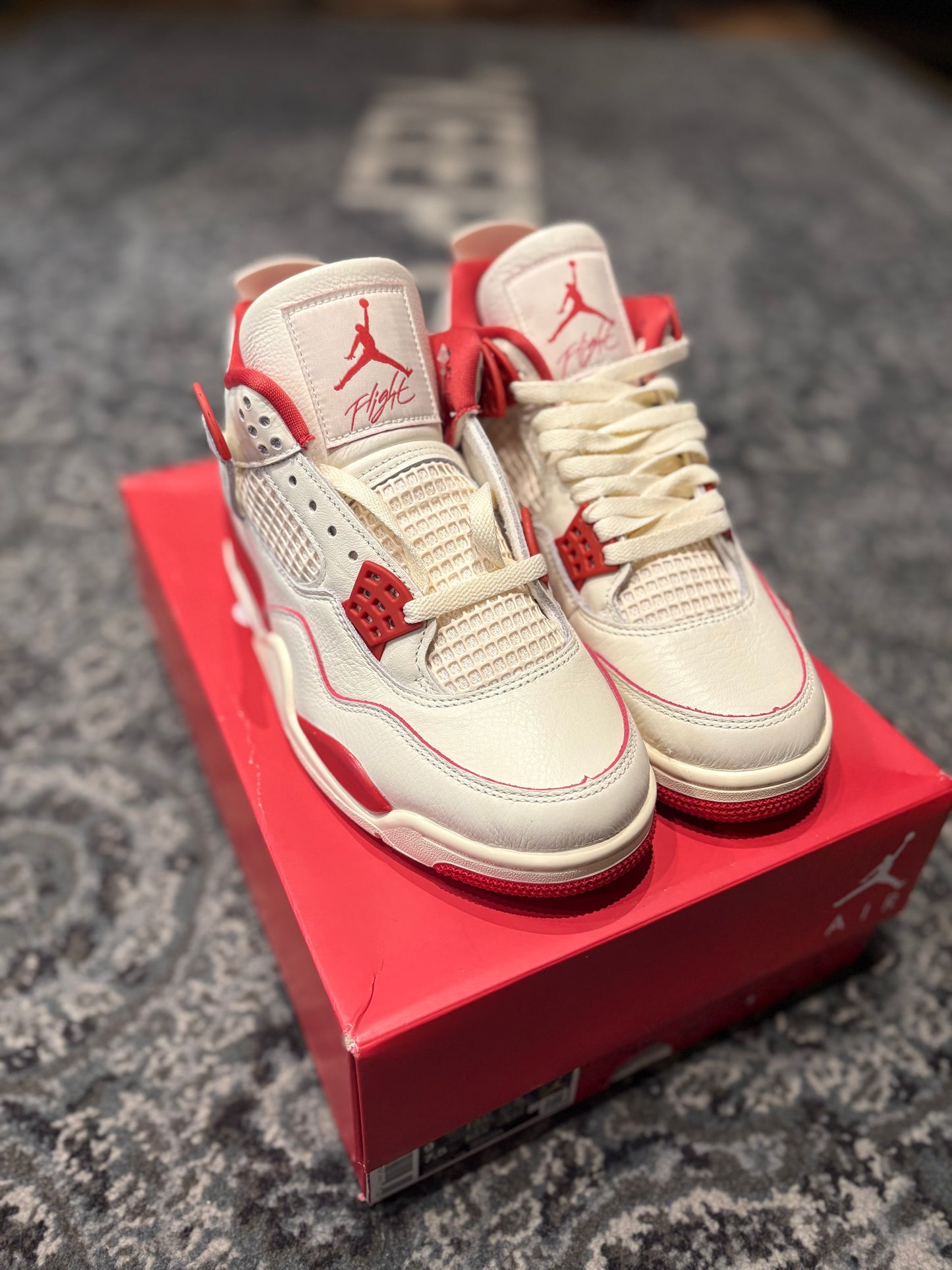 Jordan 4 Retro “Valentine’s Day Sierra Red” DS OG SIZE 7.5M(9W)