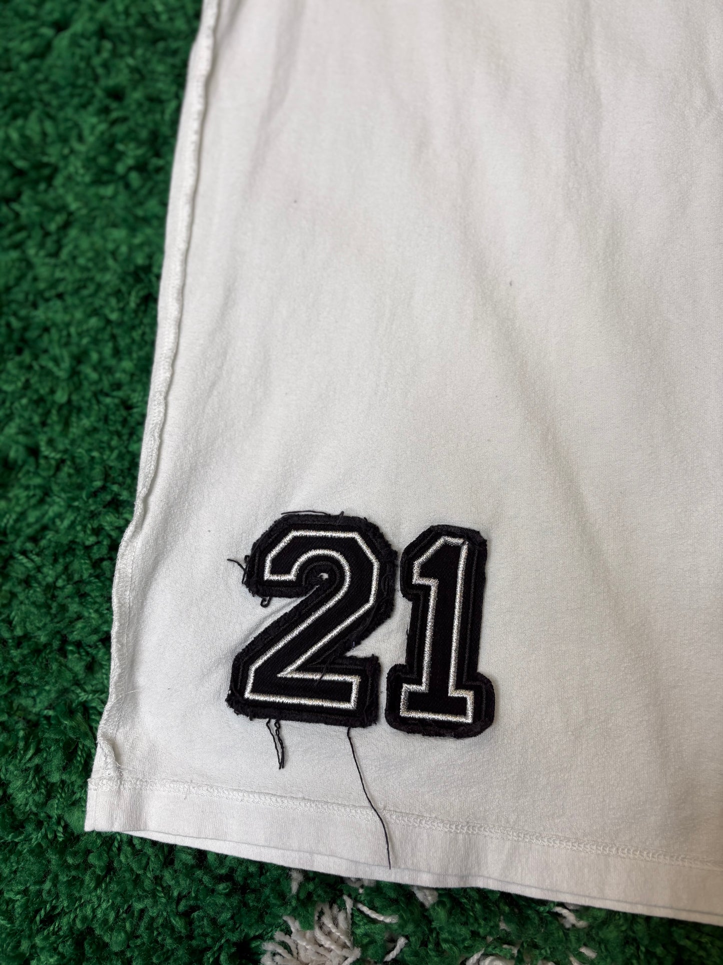 Purple Tee White Size Large