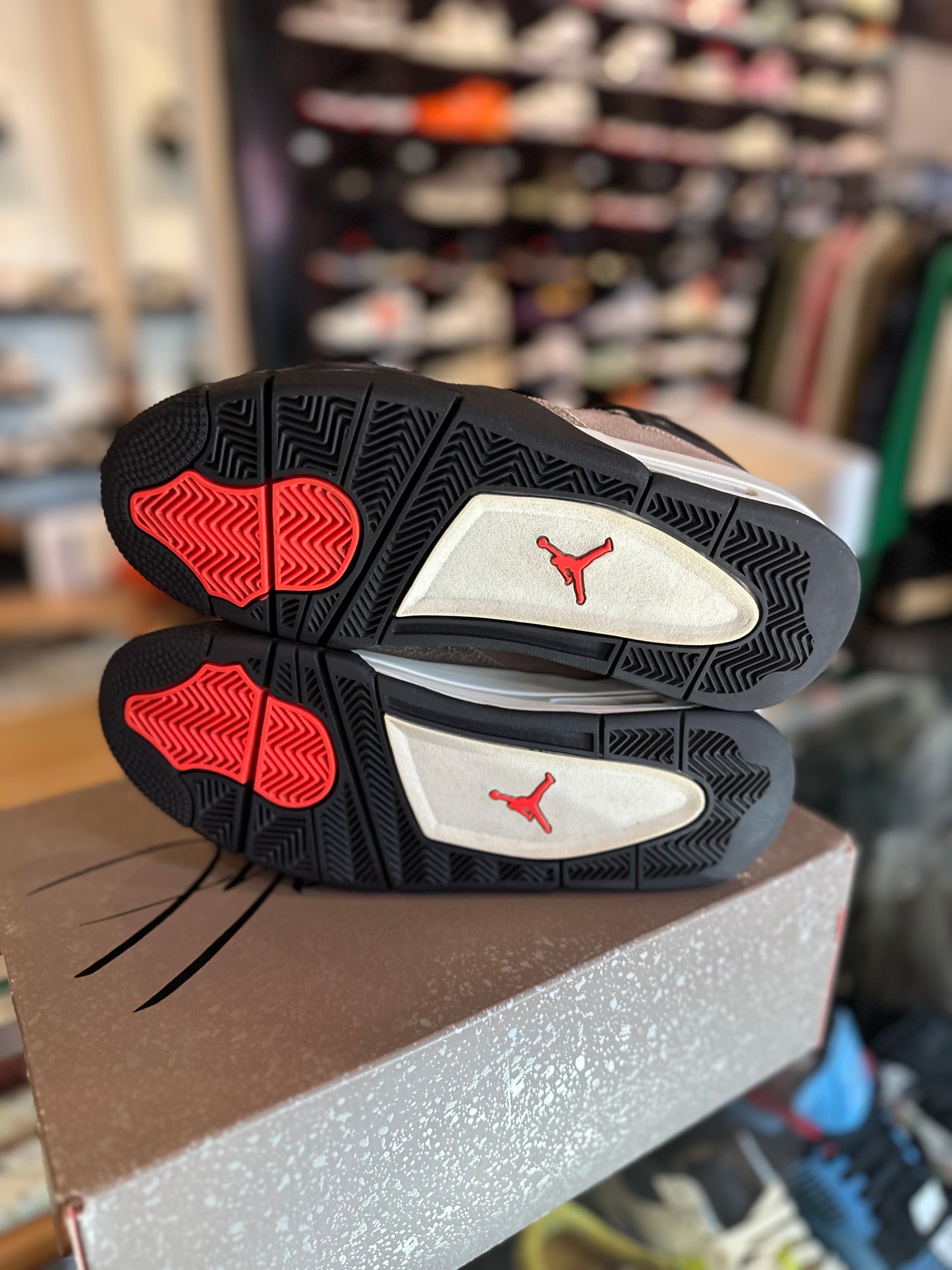 Jordan 4 Retro Taupe Haze Clean OG Size 8.5