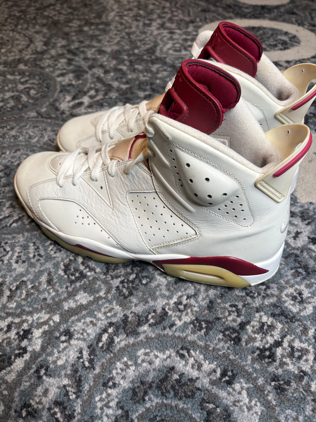 Jordan 6 Retro “Maroon” Po Nb Size 11