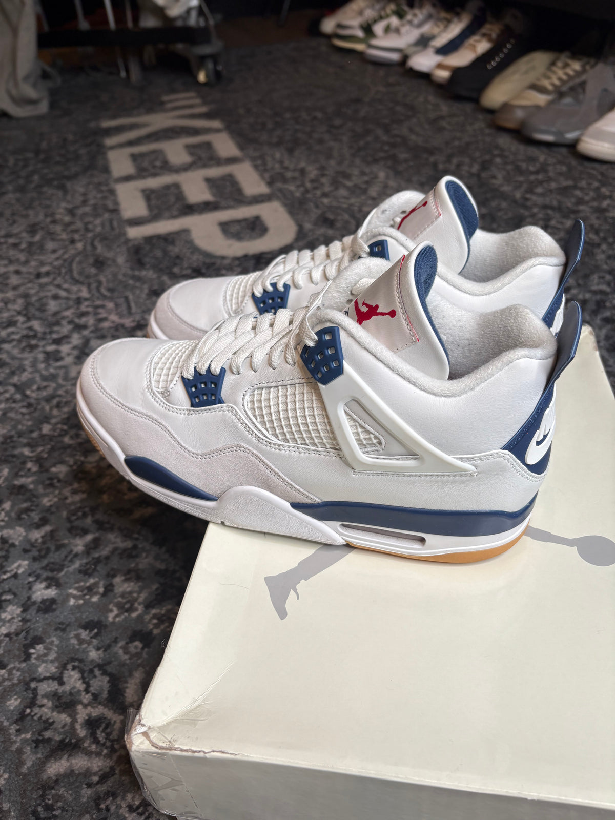 Jordan 4 Retro Sb “Navy” Clean Og Size 10.5
