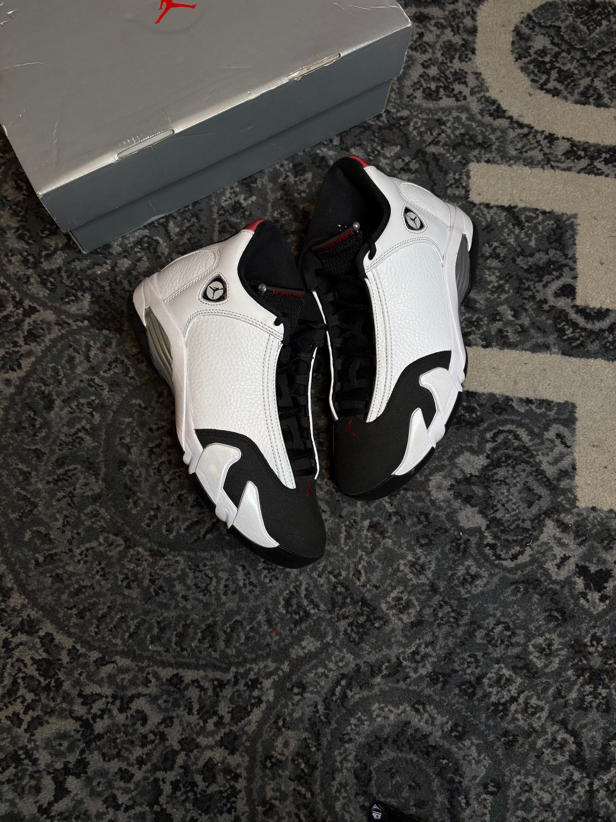 Jordan 14 Retro “Black Toe” Clean Og Size 8.5