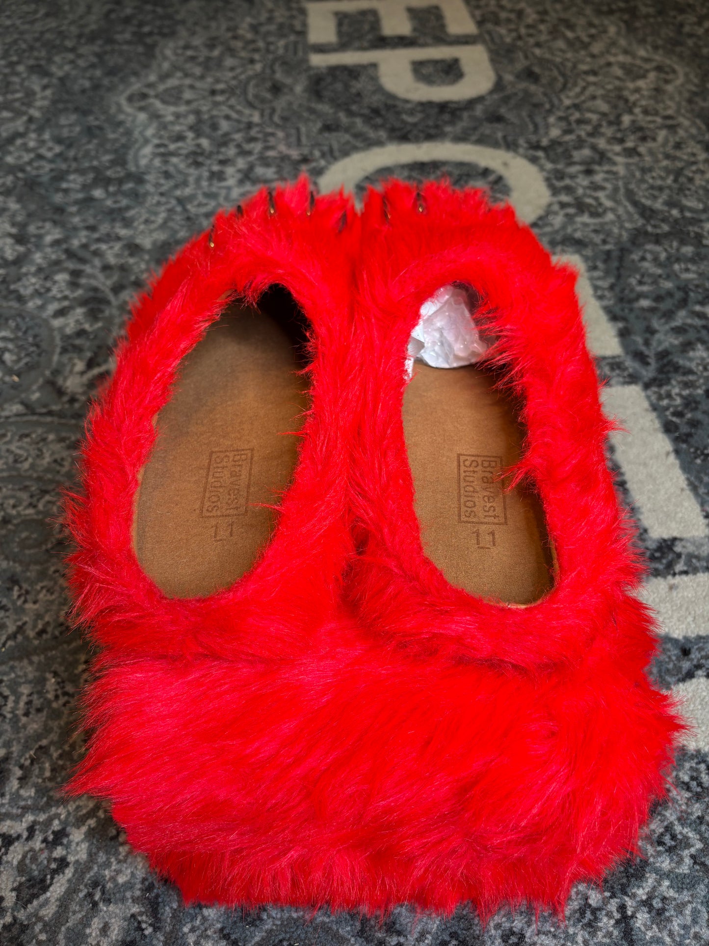 Bravest Studios Bear Claw Mule “Red” Clean Og Size 11