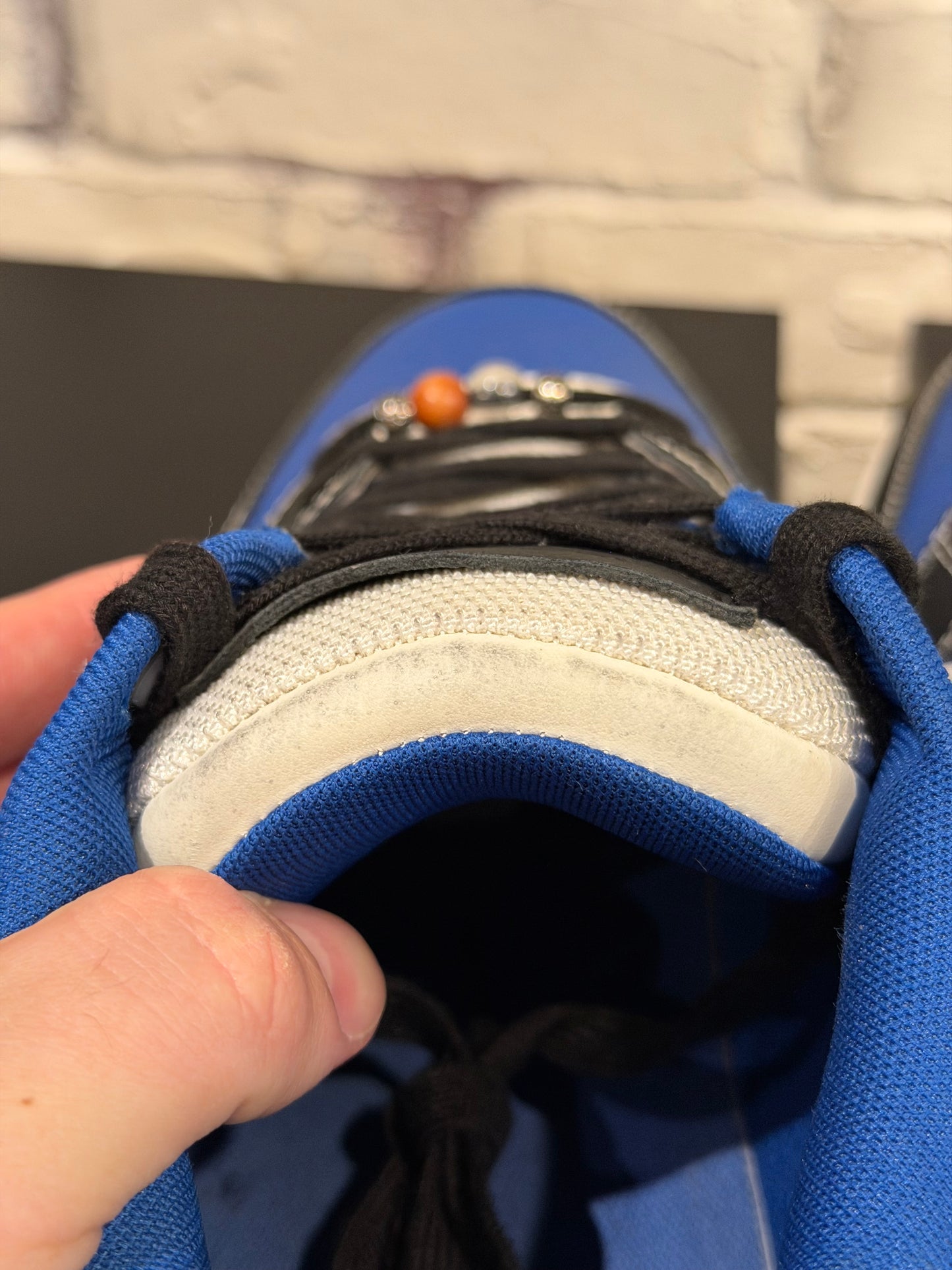 Off-White Out Of Office White/Blue/Black Clean NB Size 44