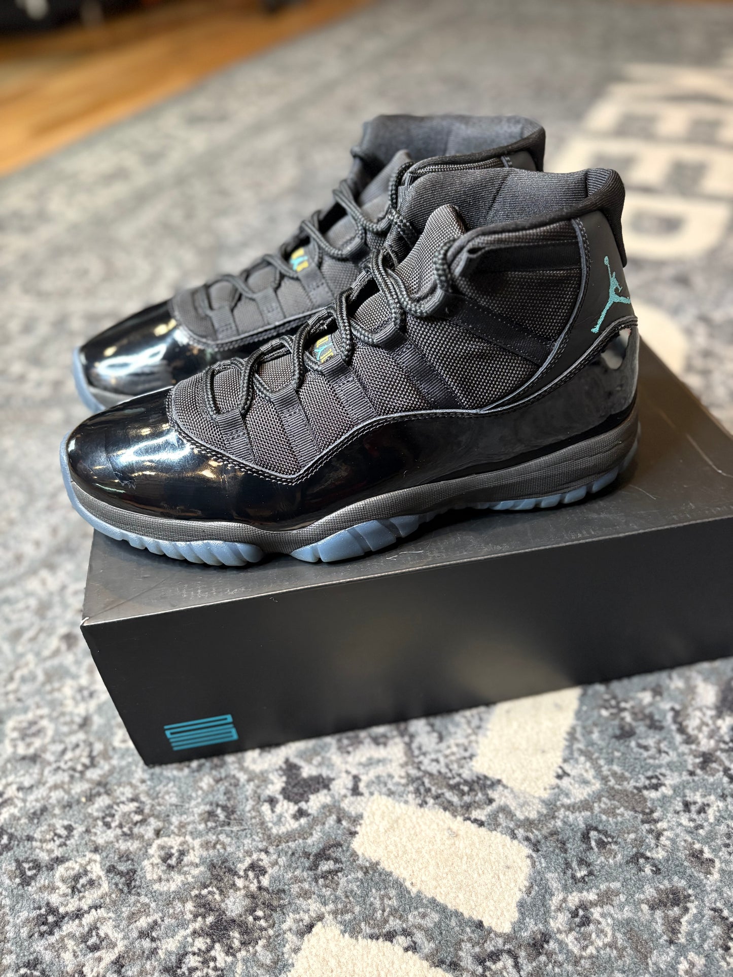 Jordan 11 Retro “Gamma Blue” CLEAN OG SIZE 12