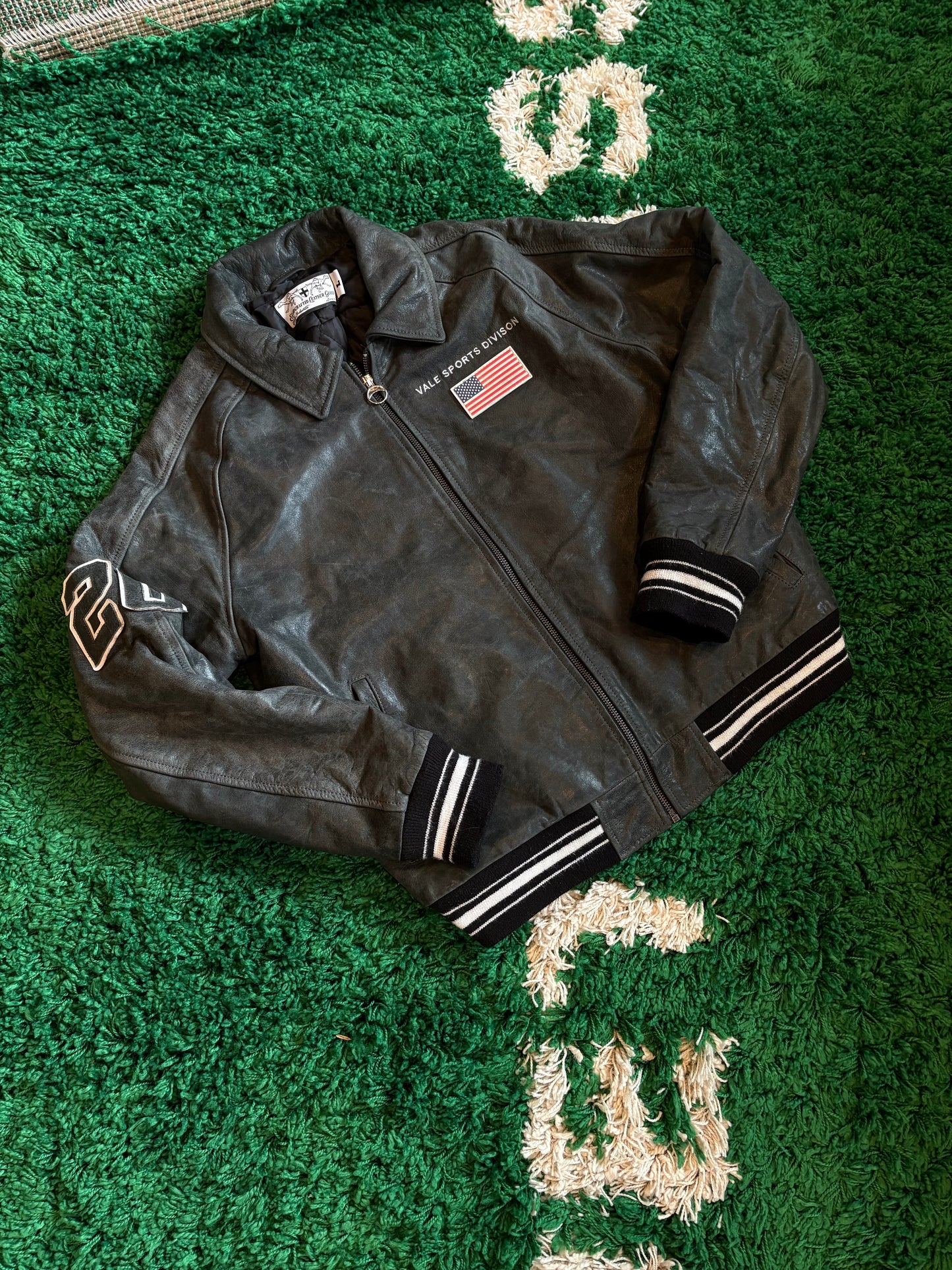 Vale Leather Varsity Jacket Size Large