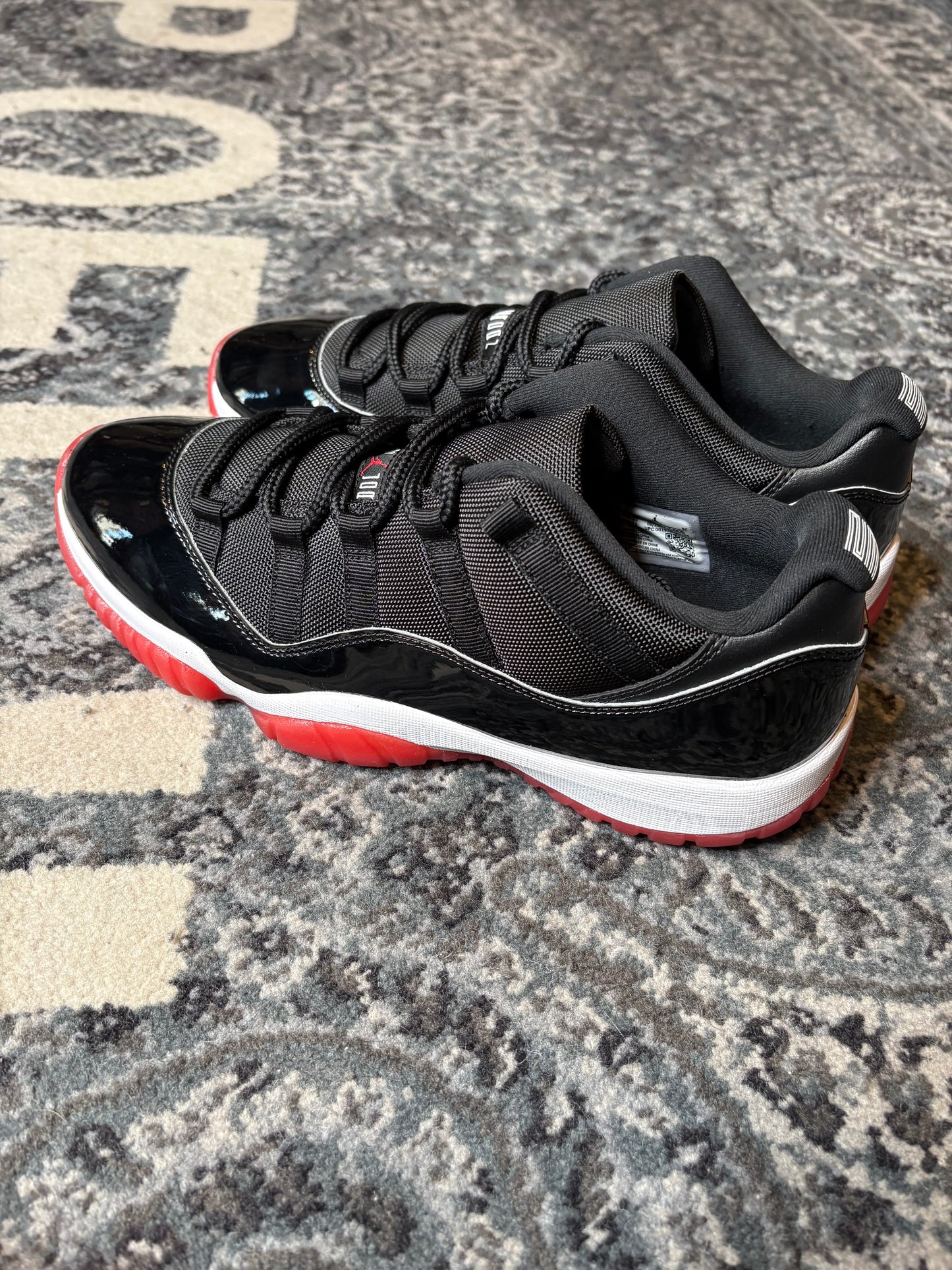 Jordan 11 Retro Low “Bred” CLEAN NB SIZE 11