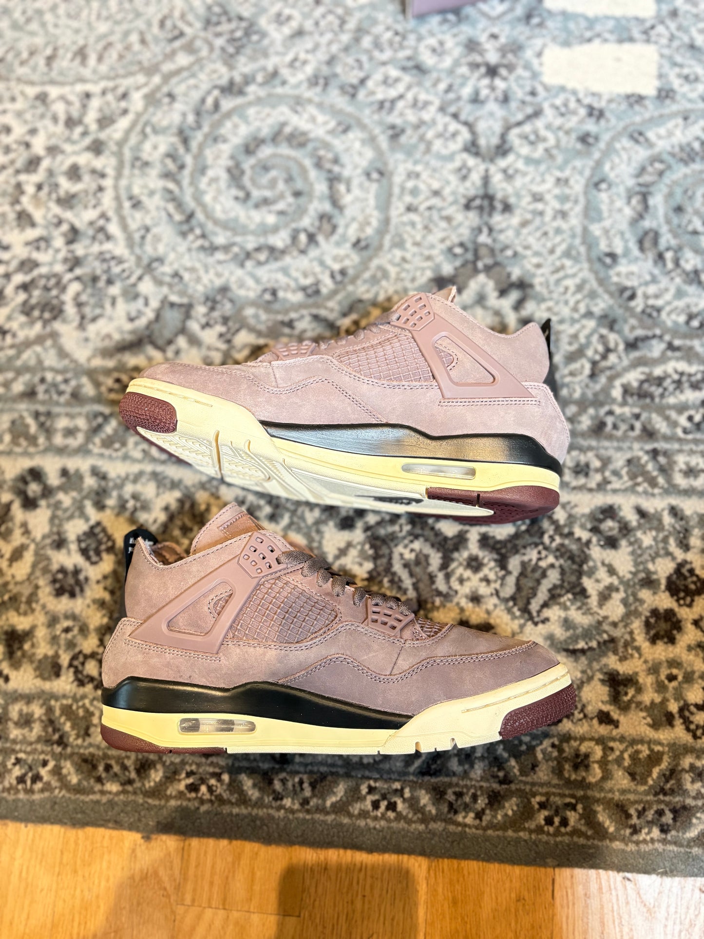 Jordan 4 Retro “A Ma Maniere Ore” CLEAN OG SIZE 8.5