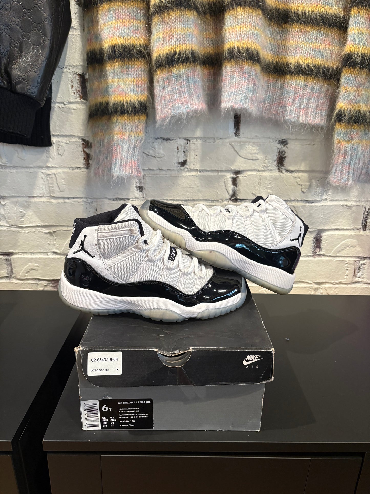 Jordan 11 Retro Concord PO OG Size 6y