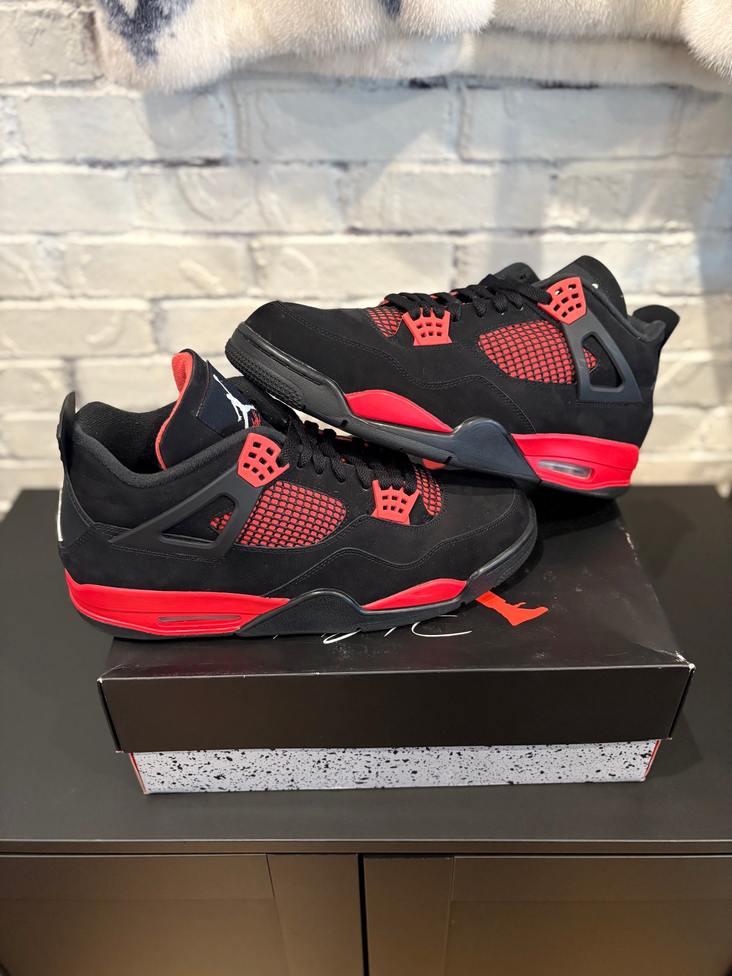 Jordan 4 ‘Red Thunder’ Clean OG Size 14