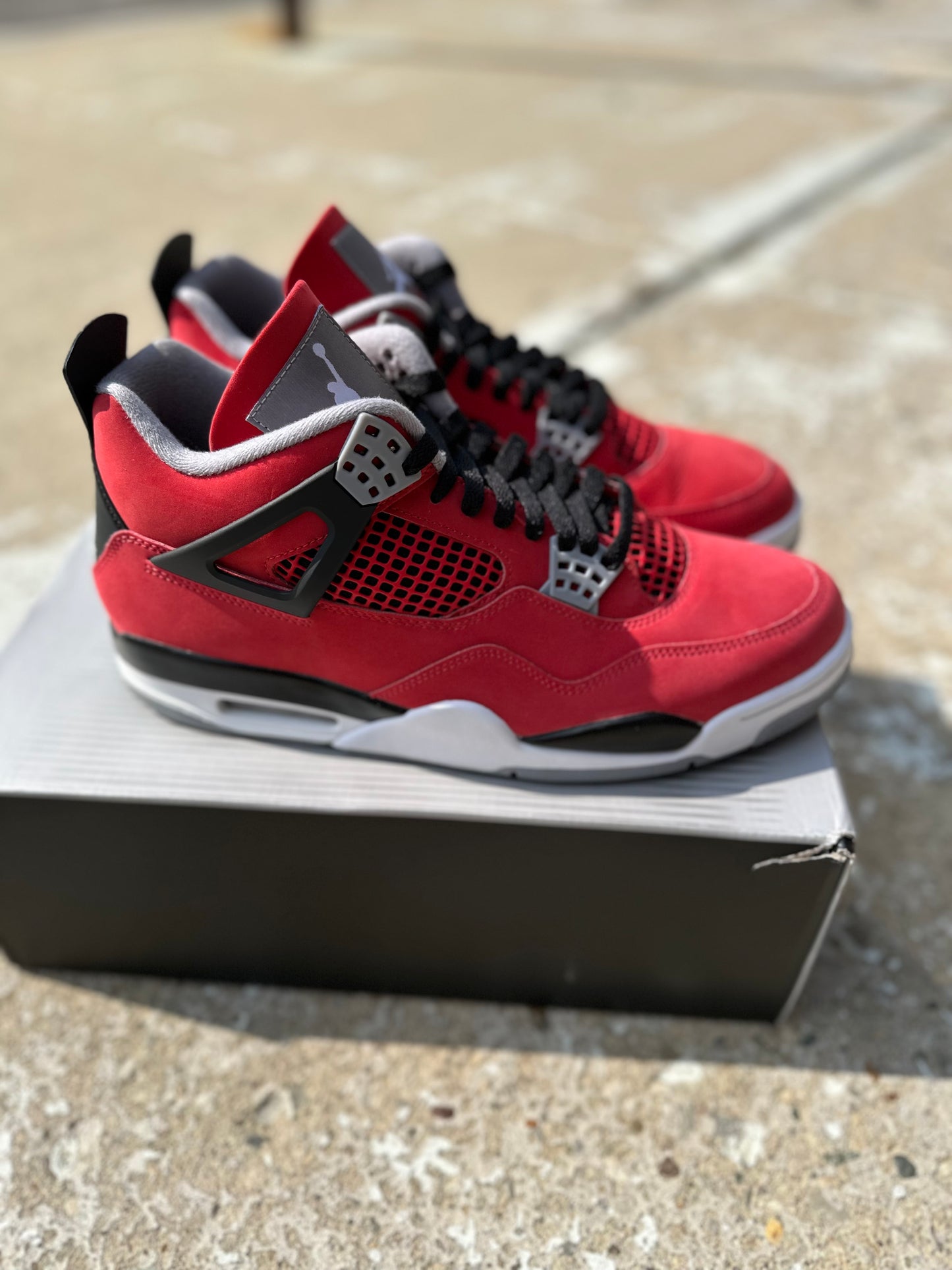 Jordan 4 Retro “Toro” Clean Og Size 11