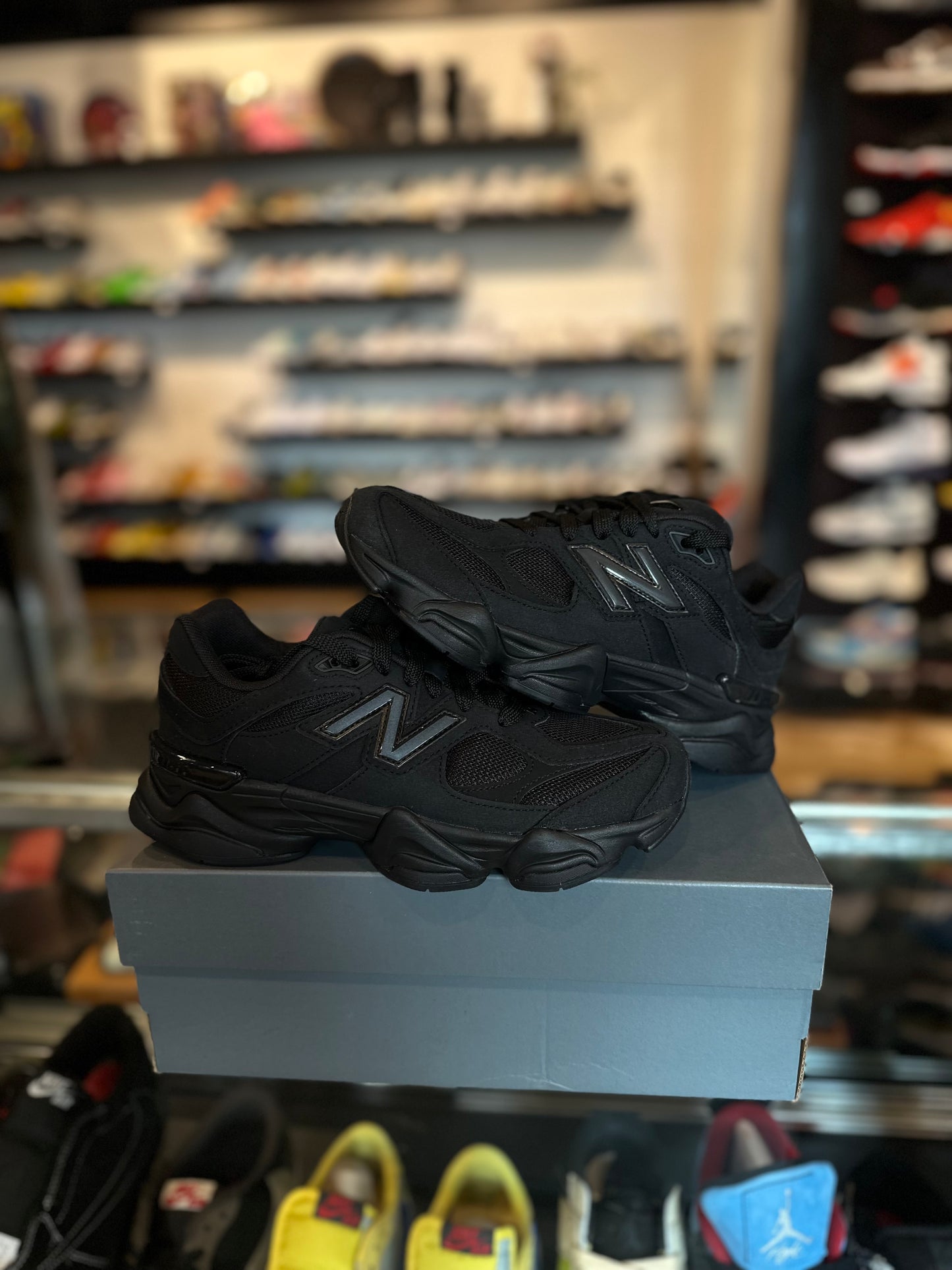NB 9060 Black DS OG Size 6.5