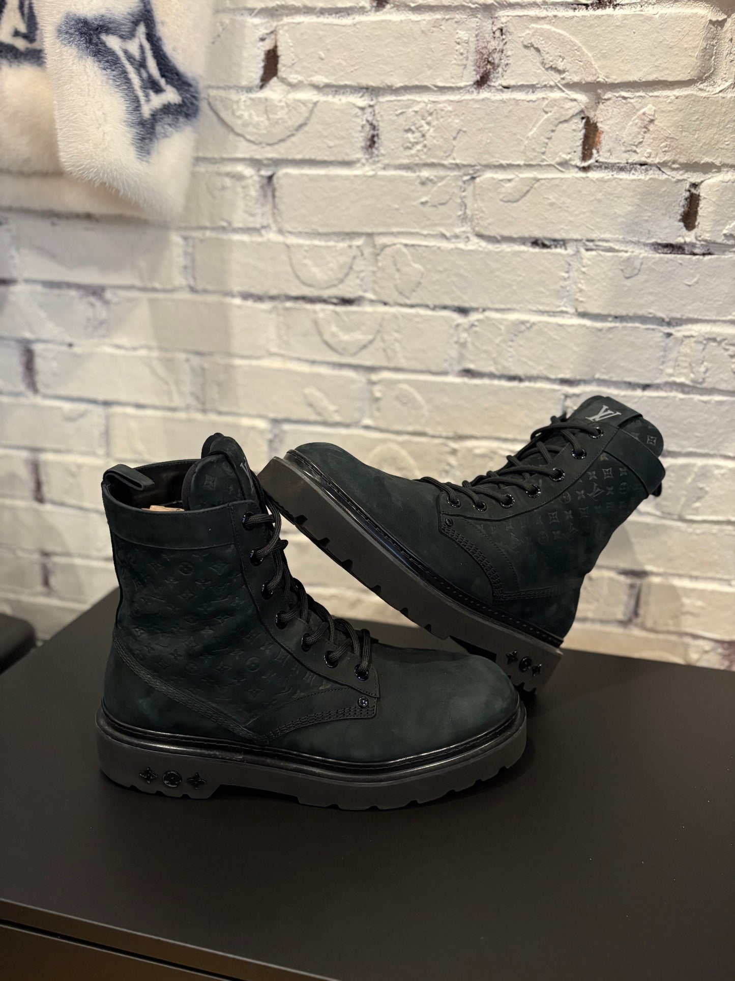 Louis Vuitton Suede Monogram Boots Black Clean NB Size 11.5LV
