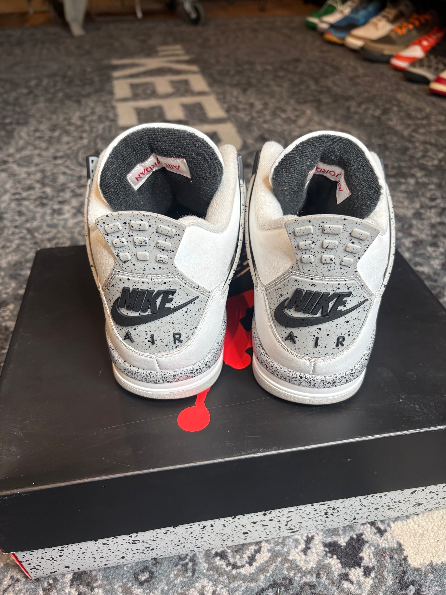 Jordan 4 Retro “White Cement” Clean Og Size 9.5