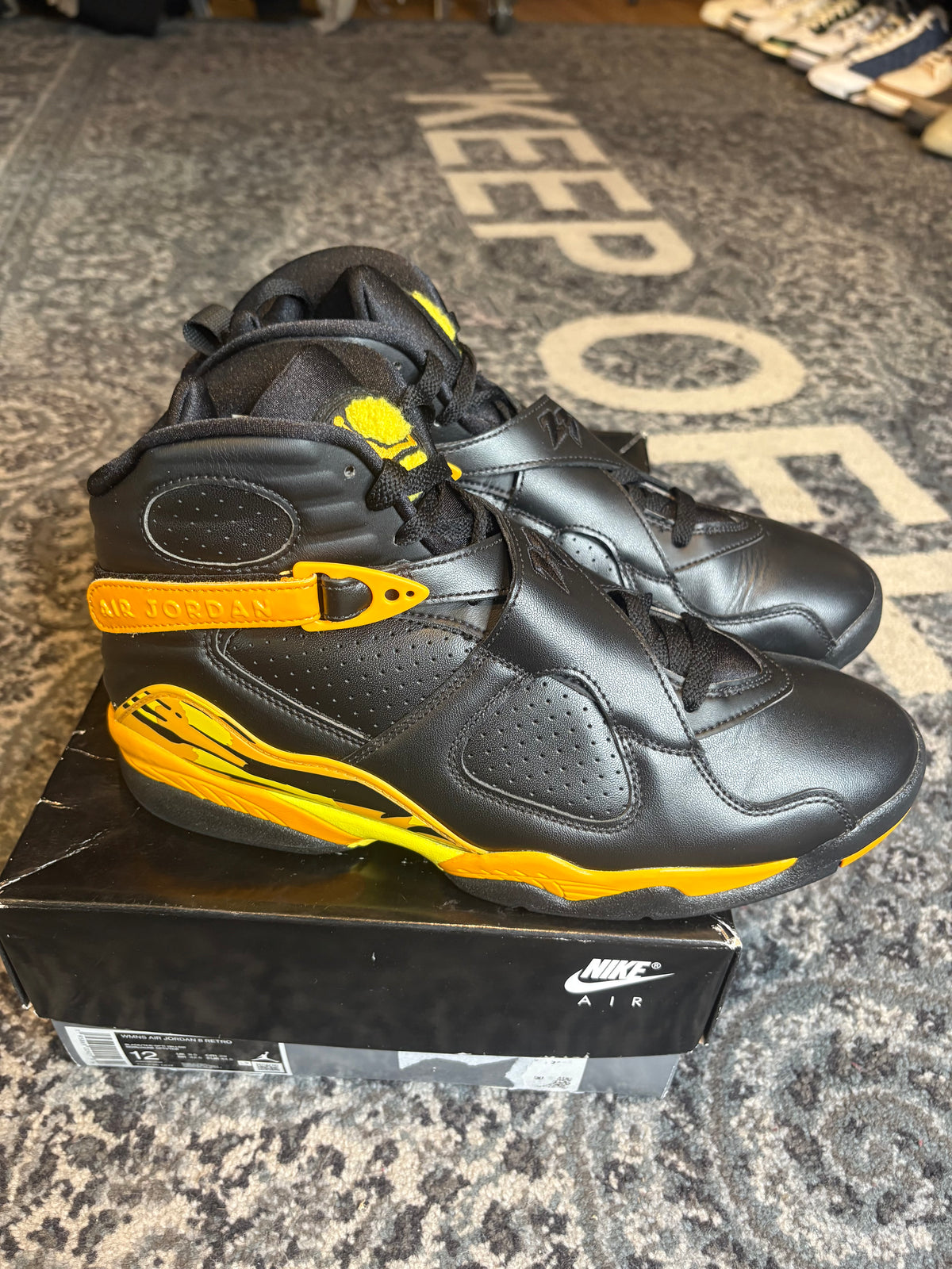 Jordan 8 Retro “Taxi Yellow Black” Clean Og Size 10.5M/12W