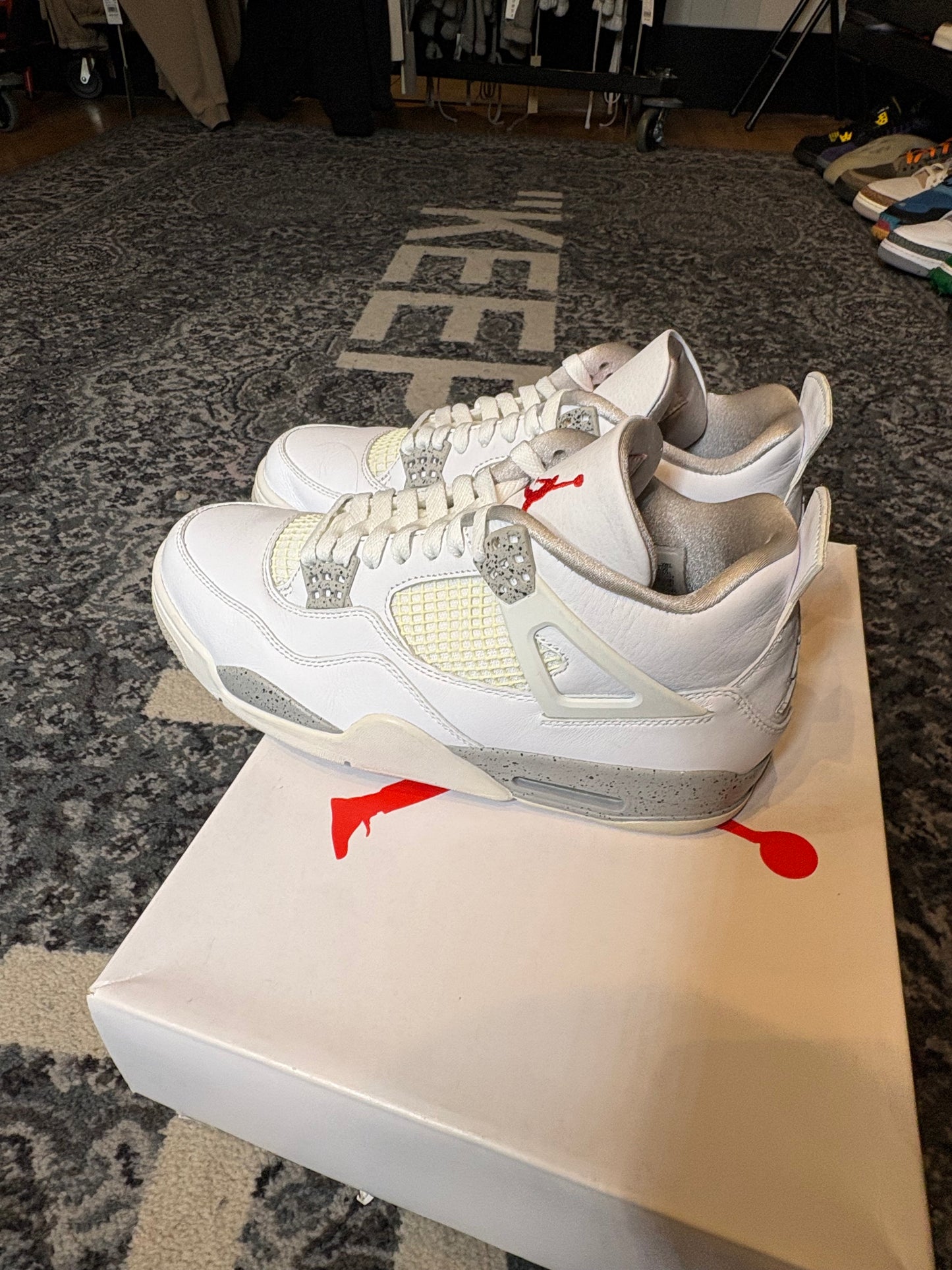 Jordan 4 Retro “White Oreo” Clean Og Size 9.5