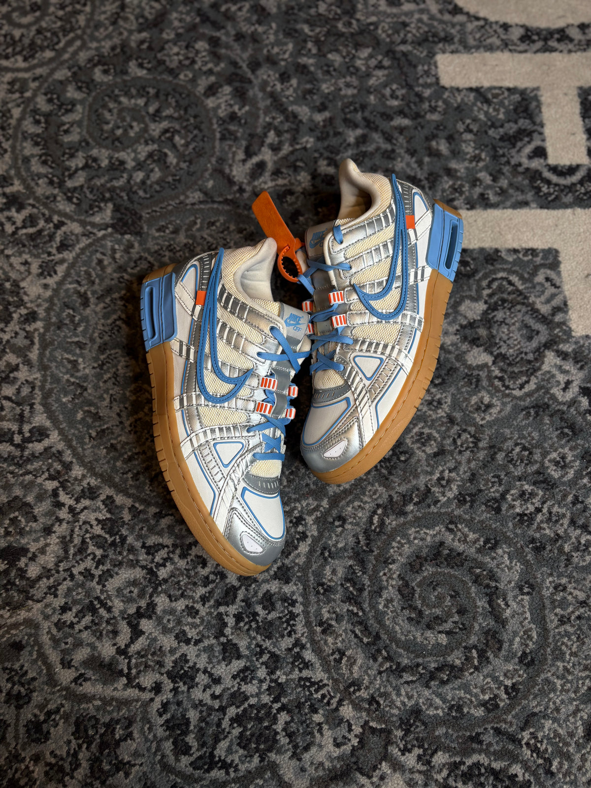 Nike Air Rubber Dunk “Off-White Unc” Clean Nb Size 10