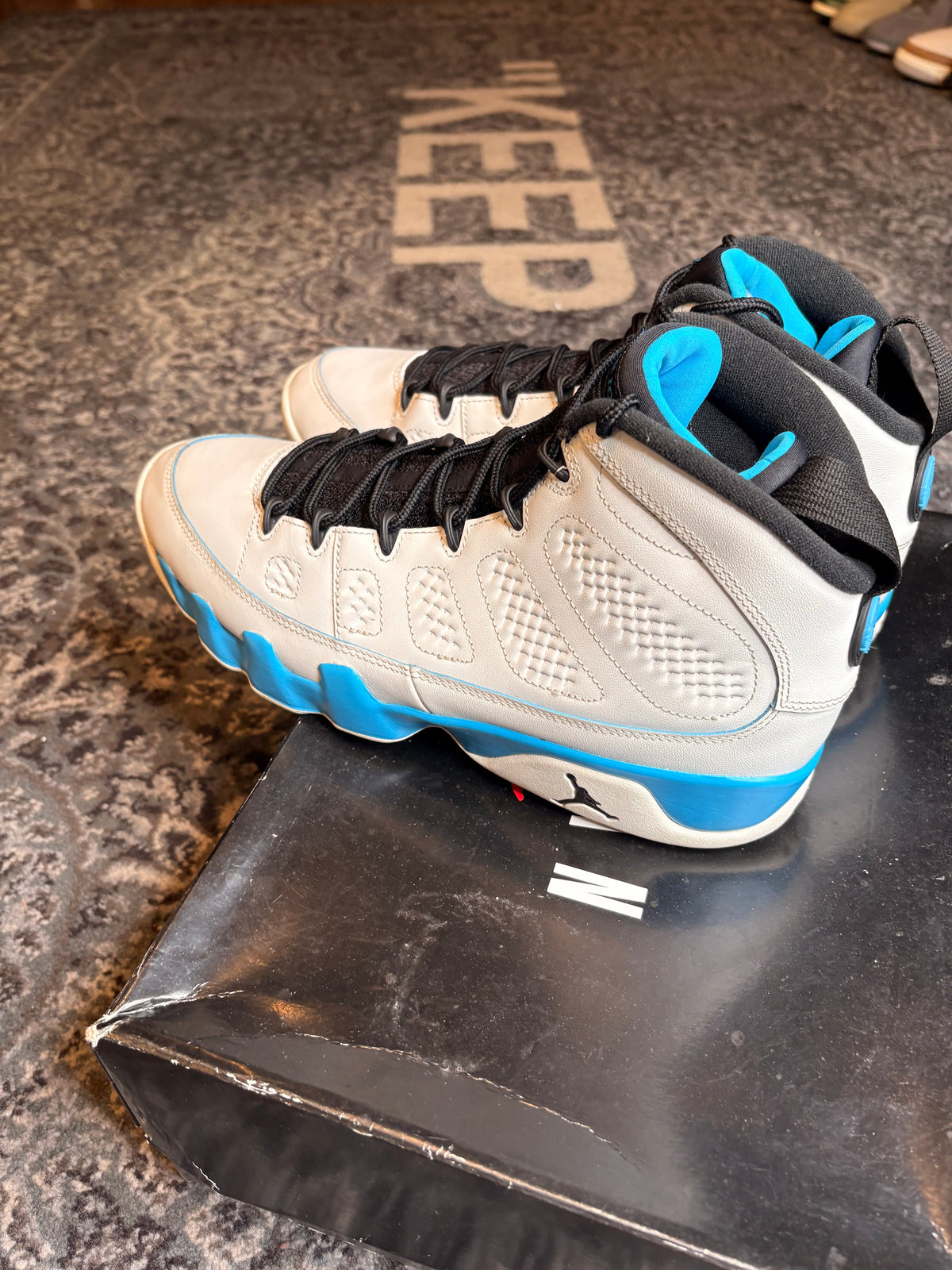 Jordan 9 Retro “Powder Blue” Clean Og Size 12