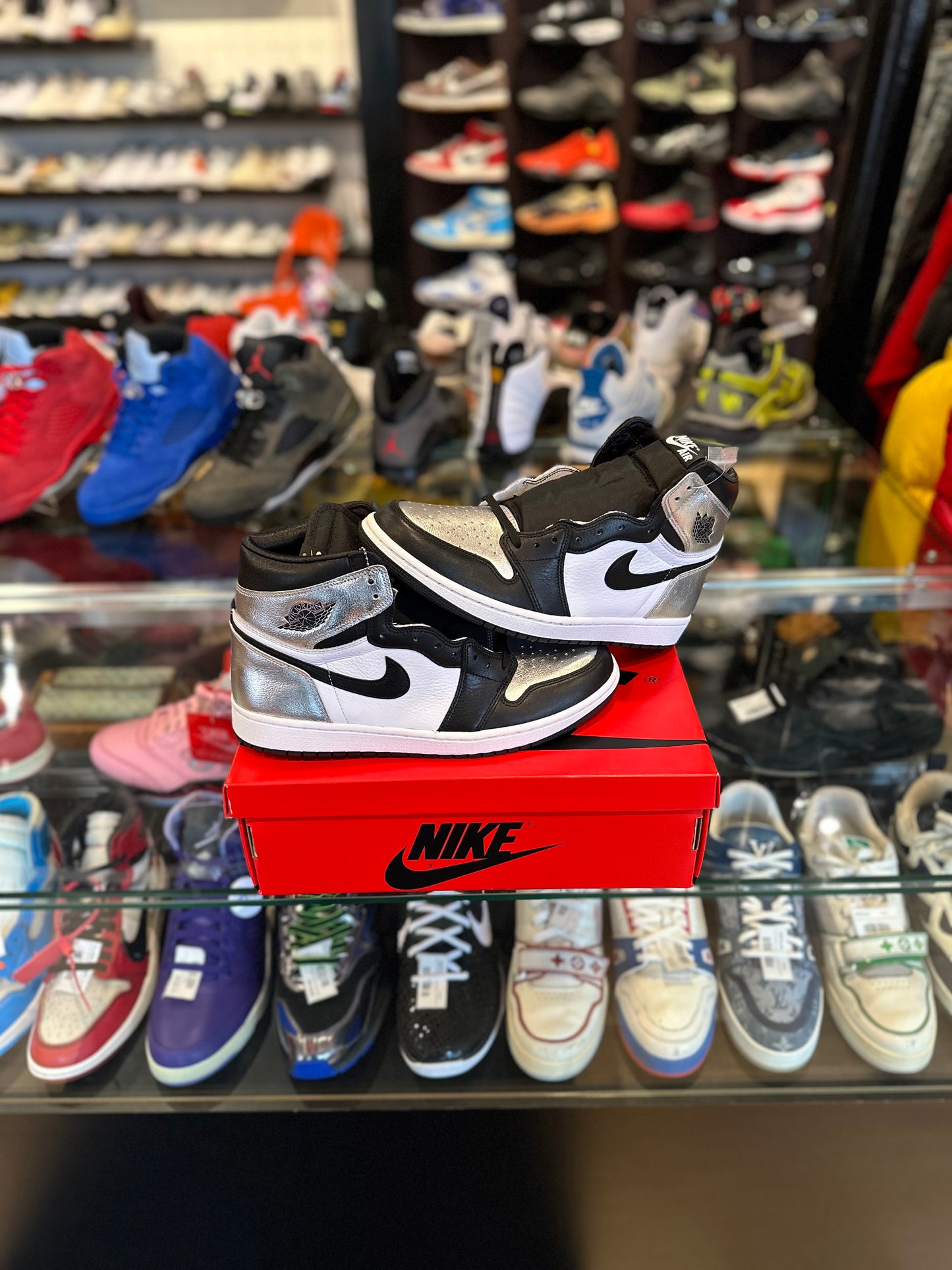 Jordan 1 High ‘Silver Toe’ DS OG all Size 12 women