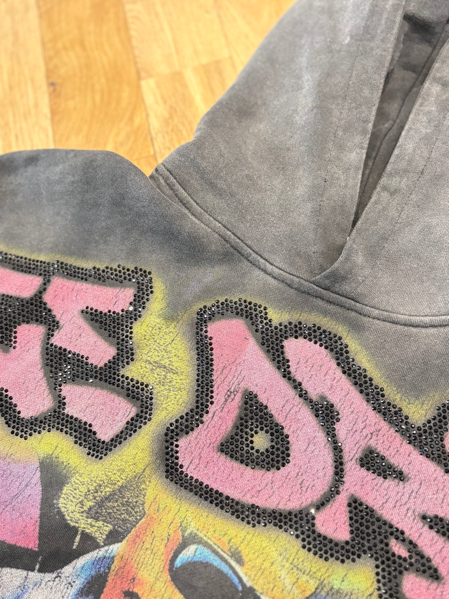 Vale Black Camel Rhinestone Hoodie Size Large