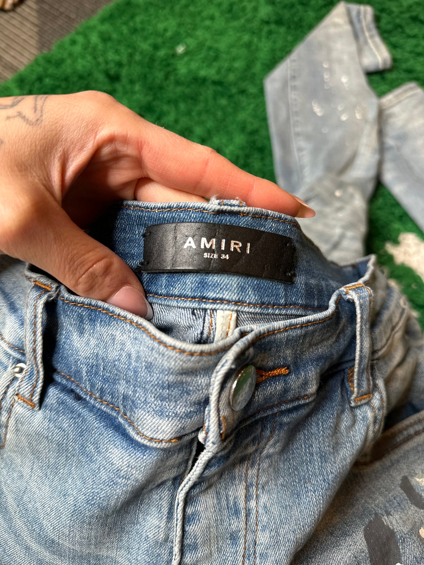 Amiri Jeans Light Wash Distressed Paint Size 34