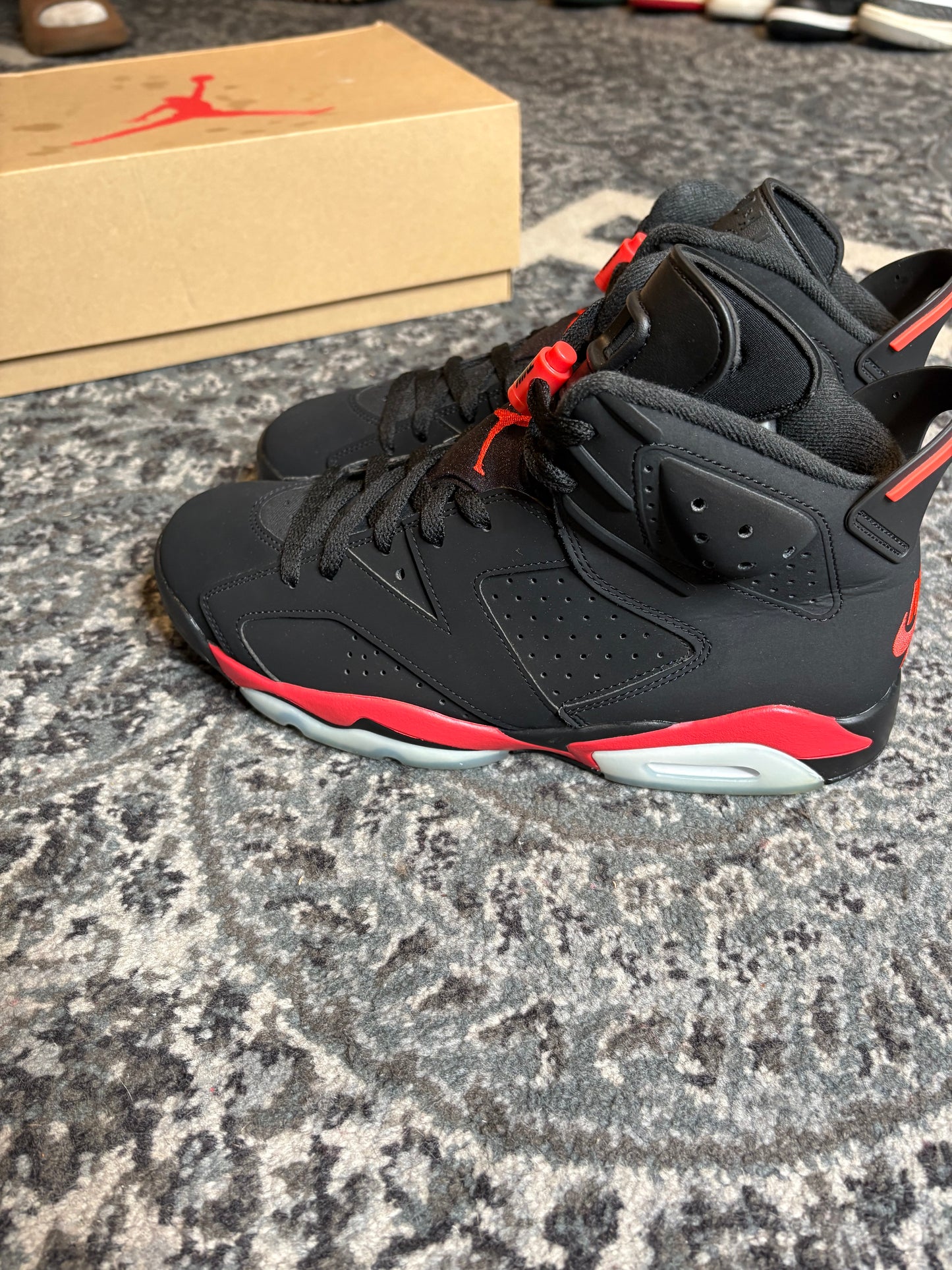 Jordan 6 Retro “Infrared SalesMan” Clean Og Size 10