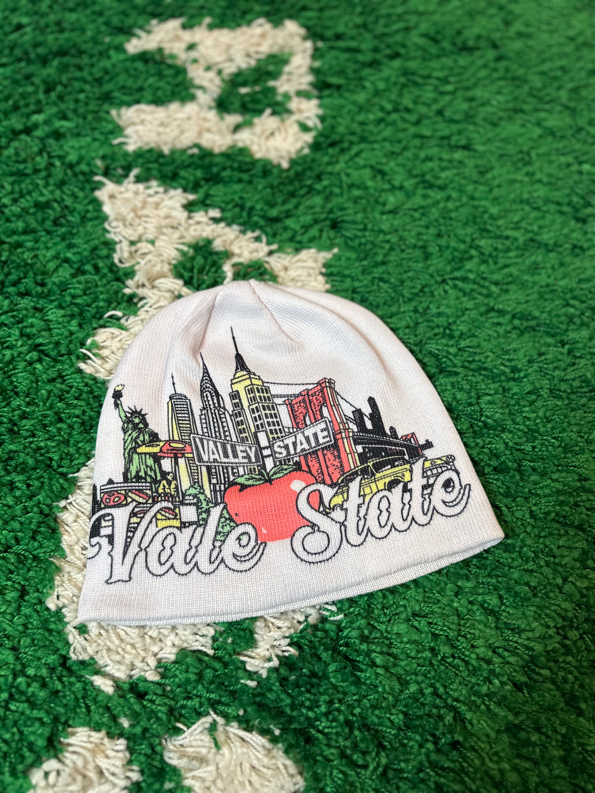 Vale State Beanie White