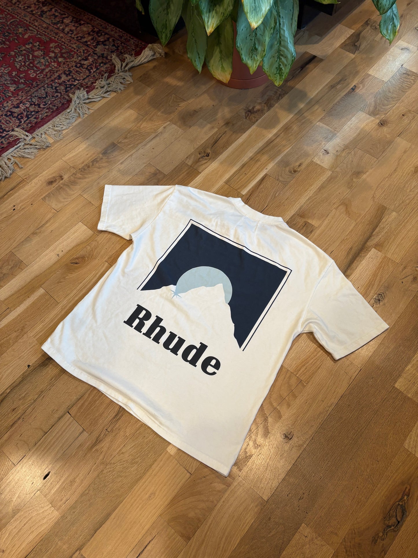 Rhude Mountain Tee Size Medium