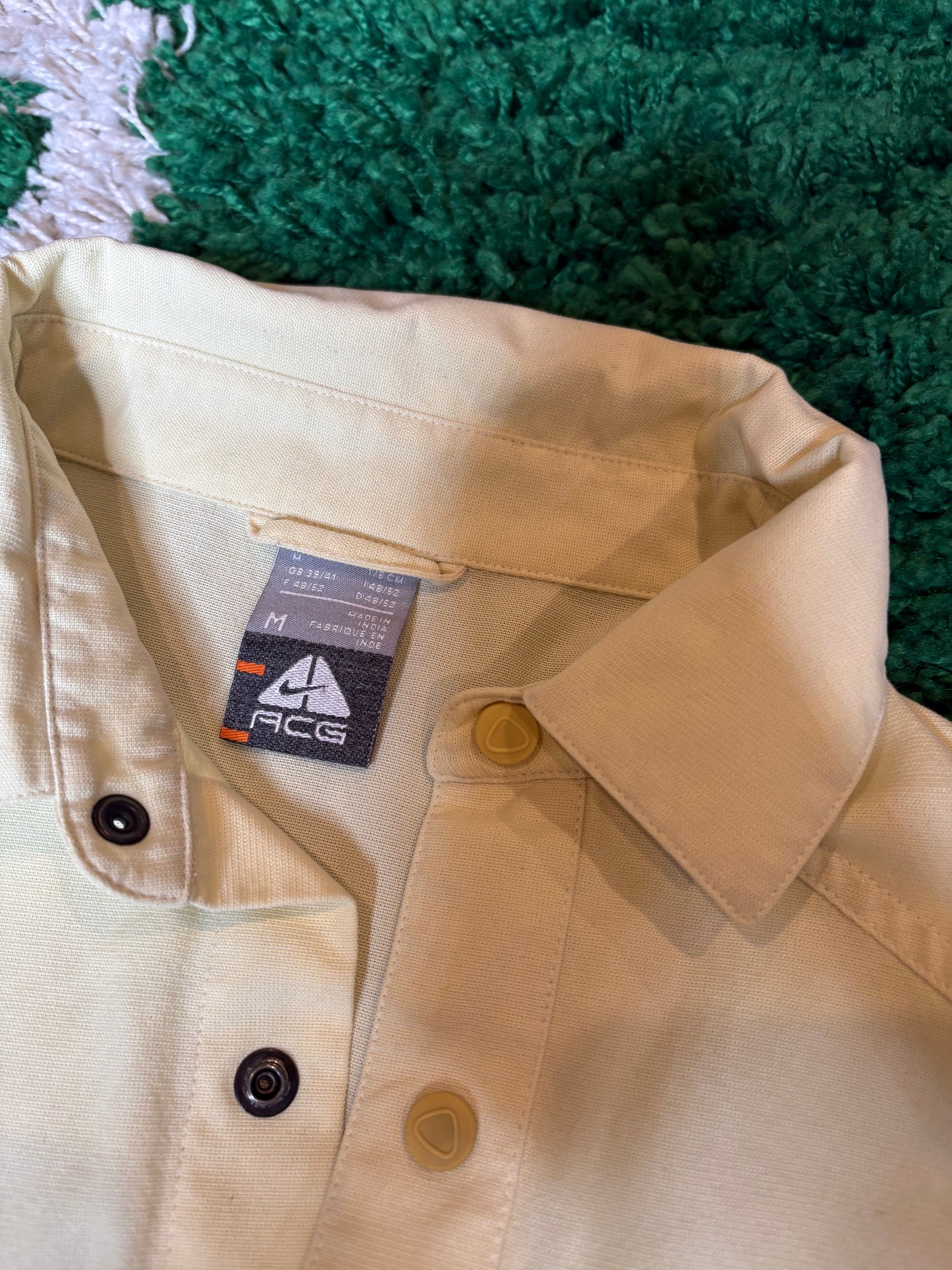 Nike ACG Polo Yellow Size Medium