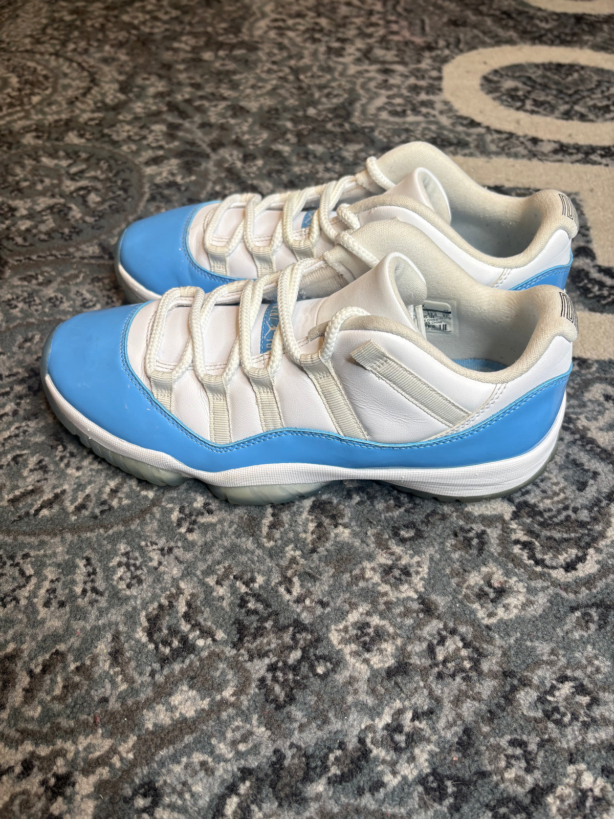 Jordan 11 Retro Low “Unc” Clean Nb Size 9