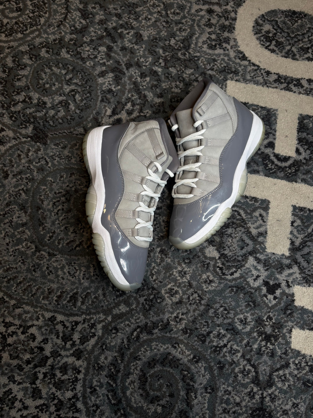 Jordan 11 Retro “Cool Grey” Clean Nb Size 8.5