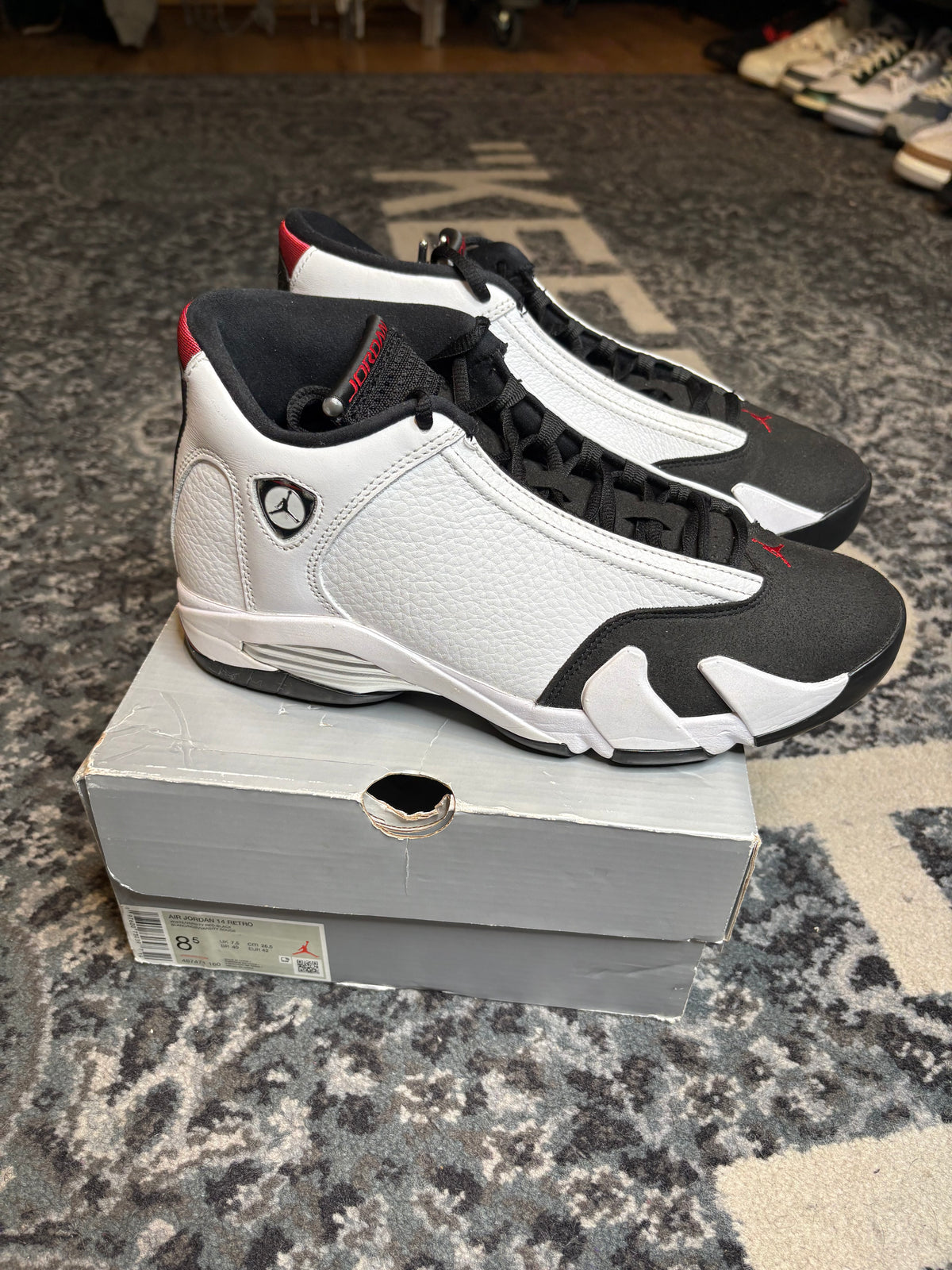 Jordan 14 Retro “Black Toe” Clean Og Size 8.5