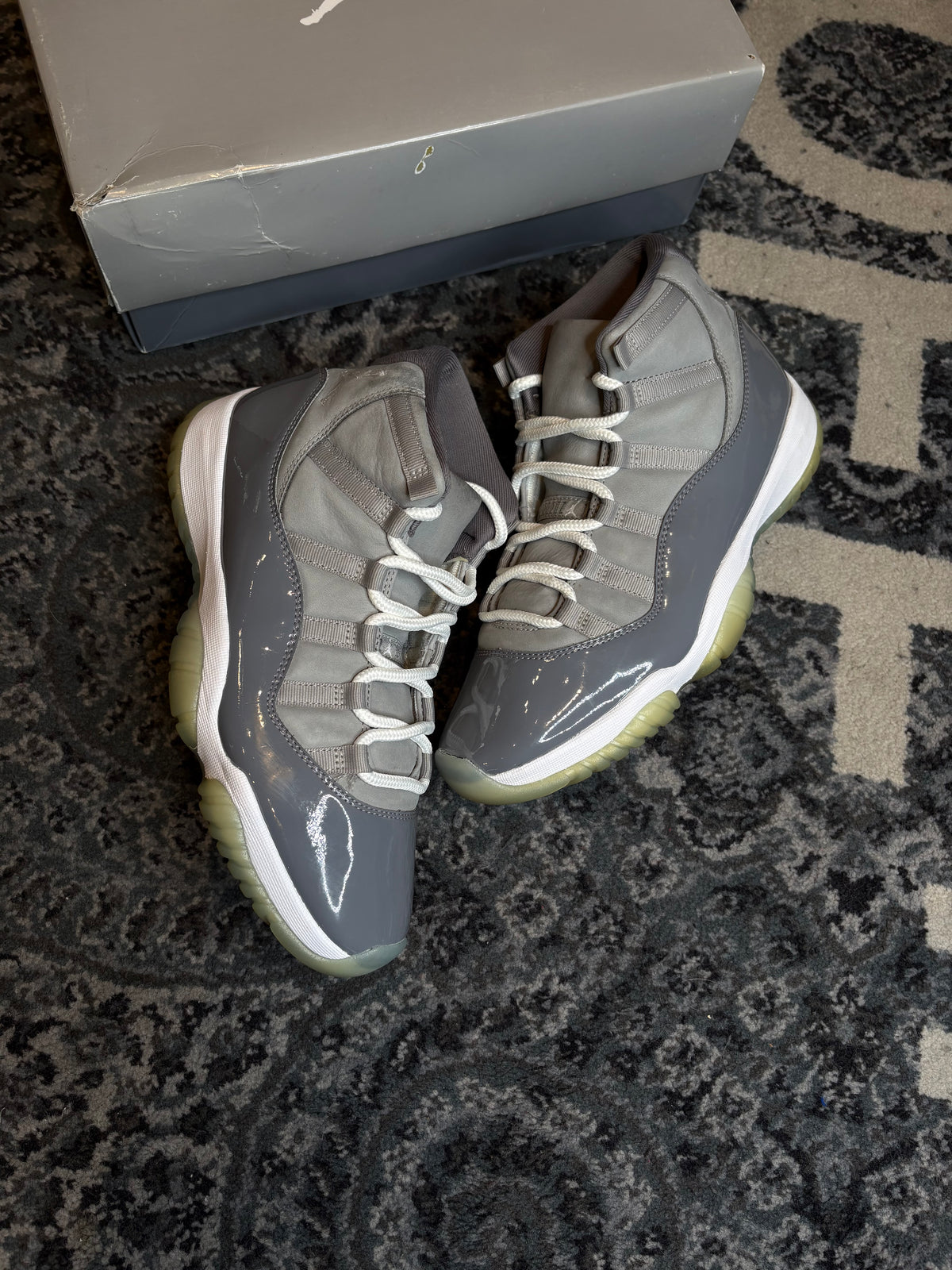 Jordan 11 Retro “Cool Grey” Po Og Size 9.5