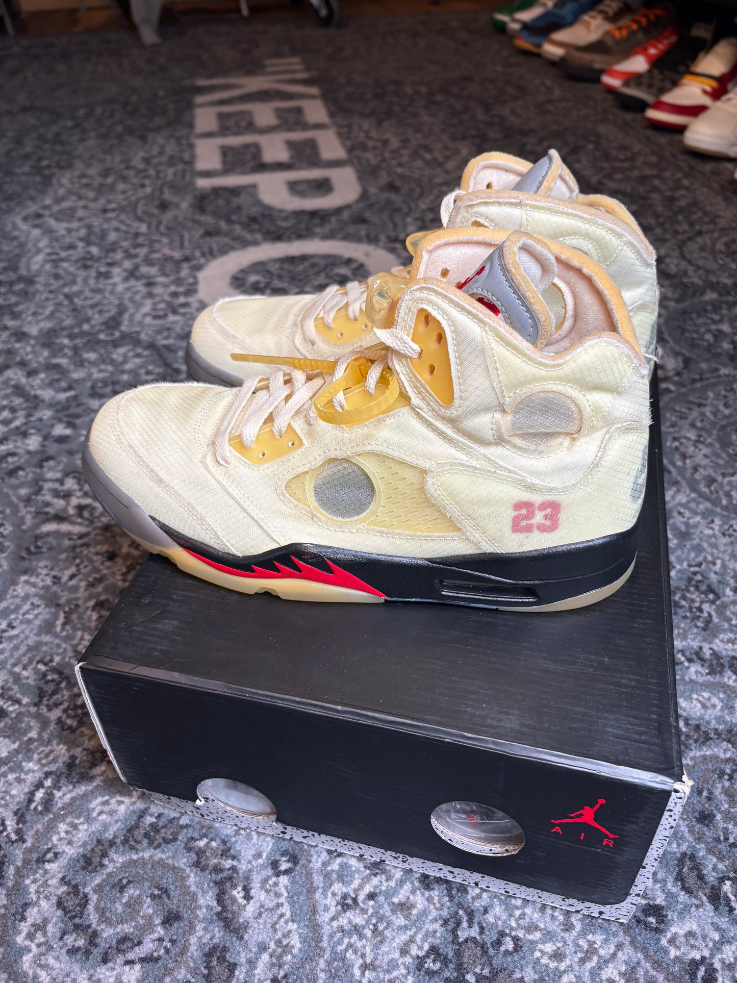 Jordan 5 Retro “Off White Sail” Clean Og Size 11