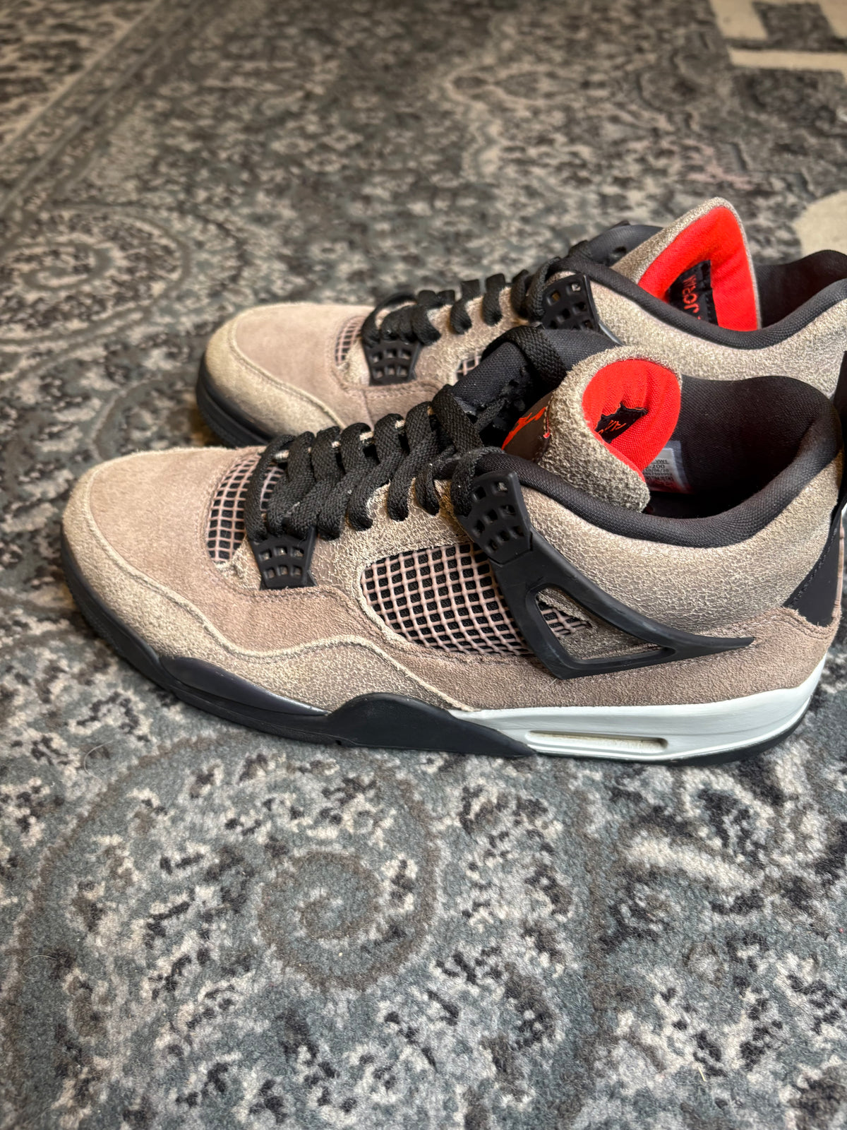 Jordan 4 Retro “Taupe Haze” Clean Nb Size 10.5