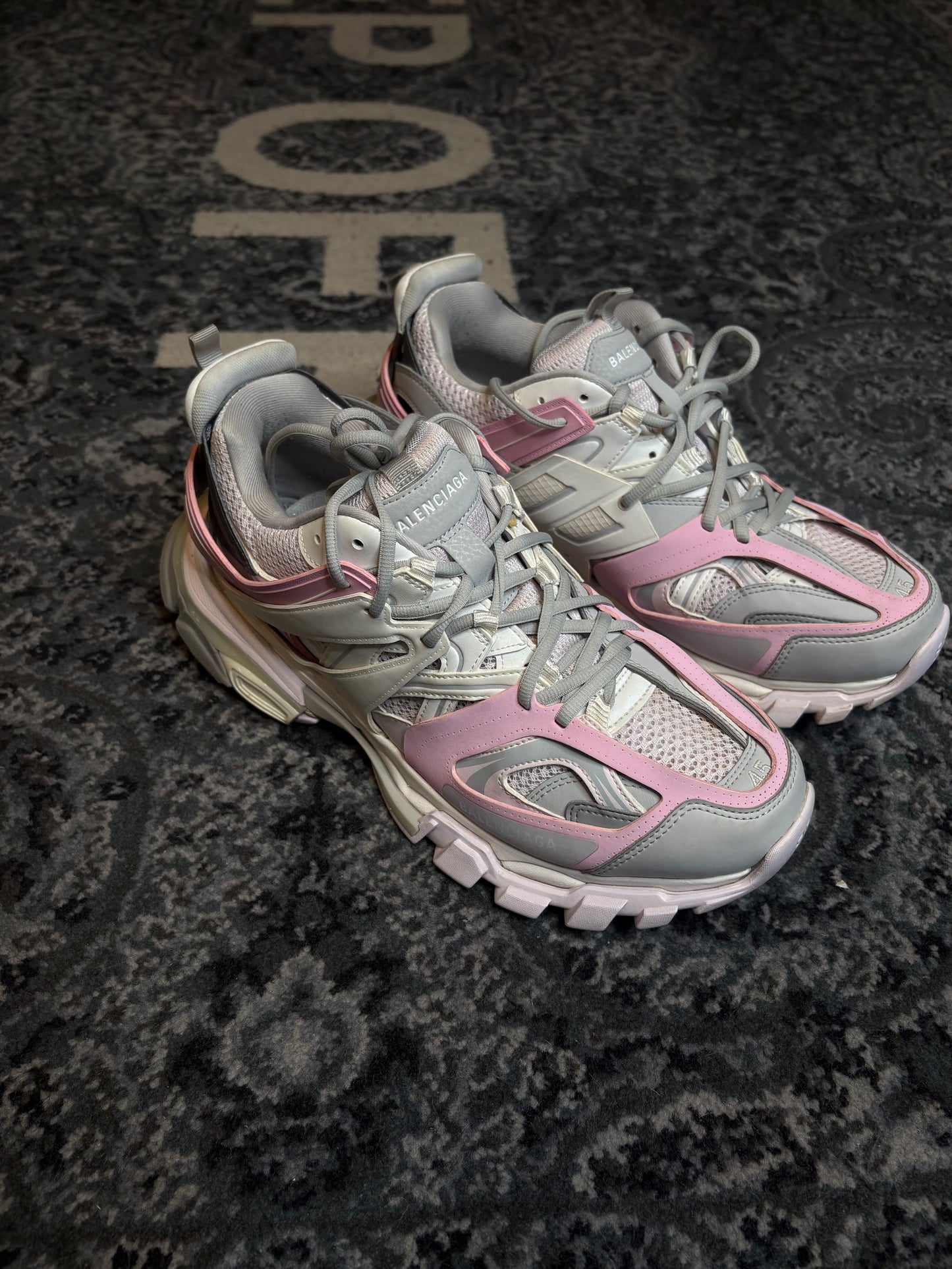 Balenciaga Track “Beige Pink Grey”  NB CLEAN SIZE 12 (45EU)