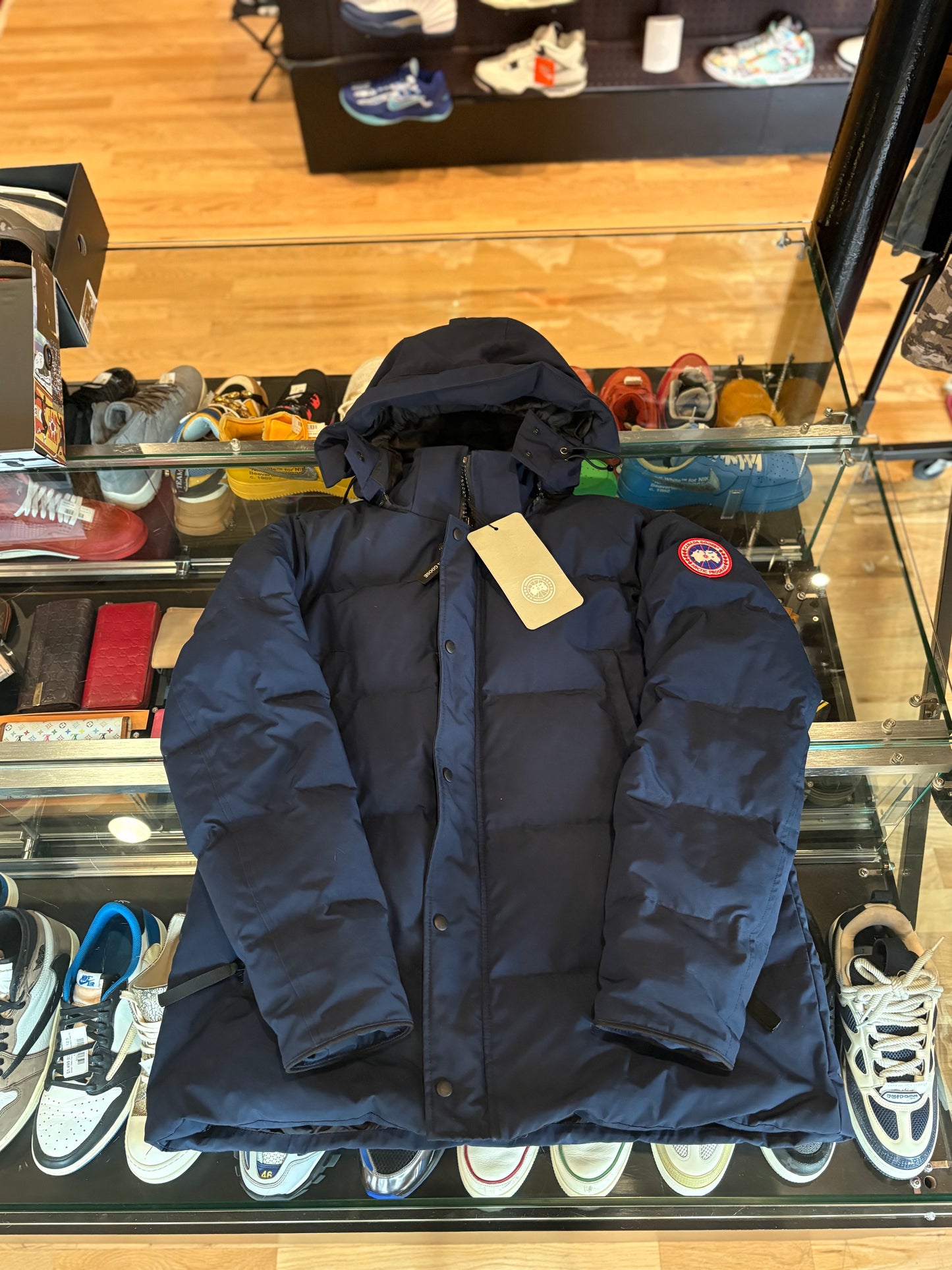 Canada Goose Navy Down Puffer DS Size XL