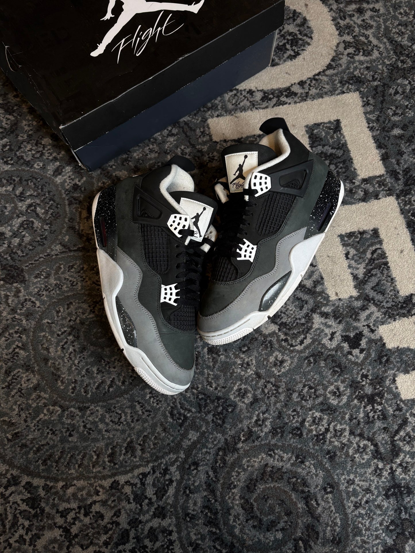 Jordan 4 Retro “Fear” Clean Og Size 11.5