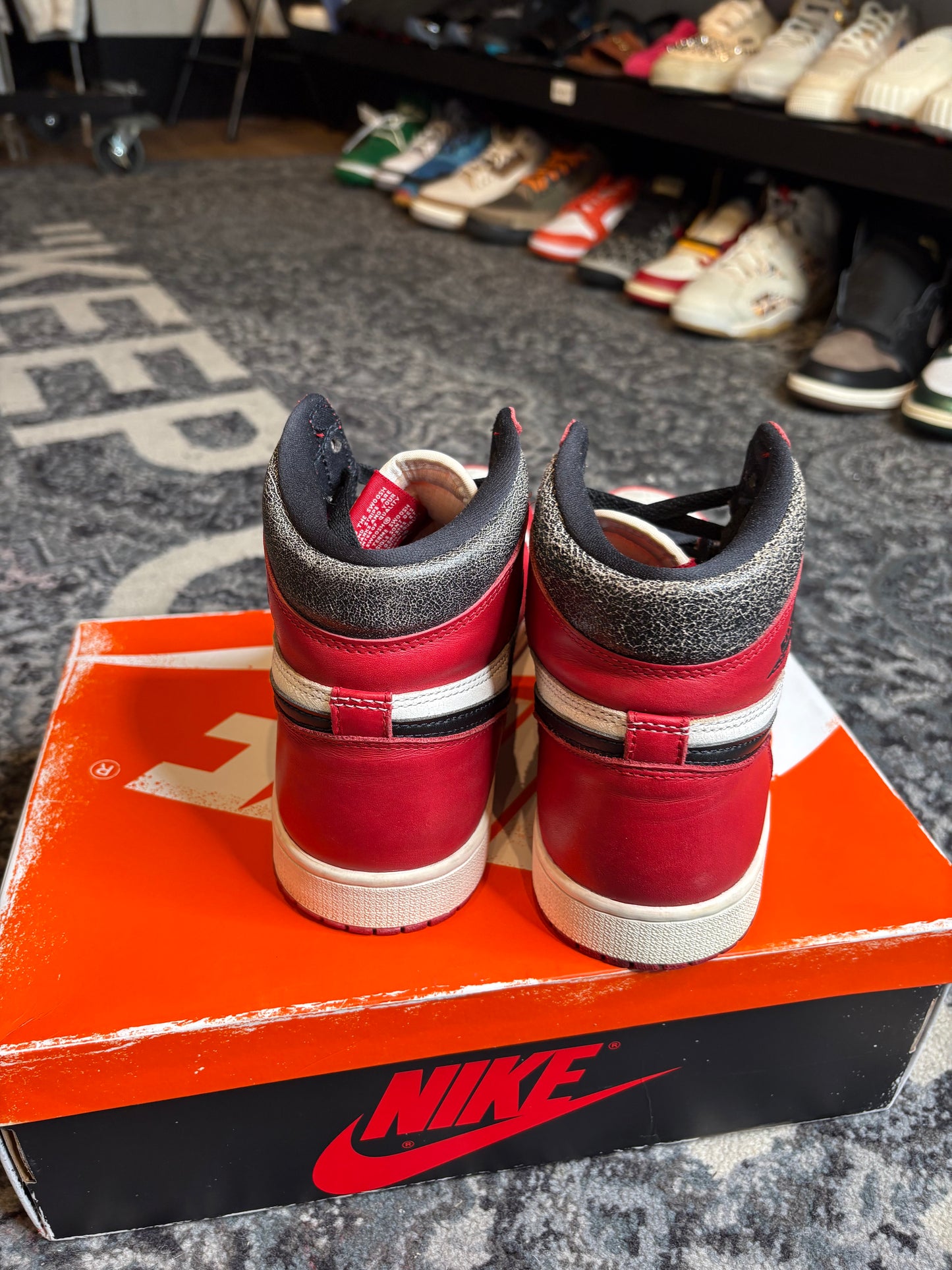 Jordan 1 Retro “Lost and Found” Clean Og Size 9.5