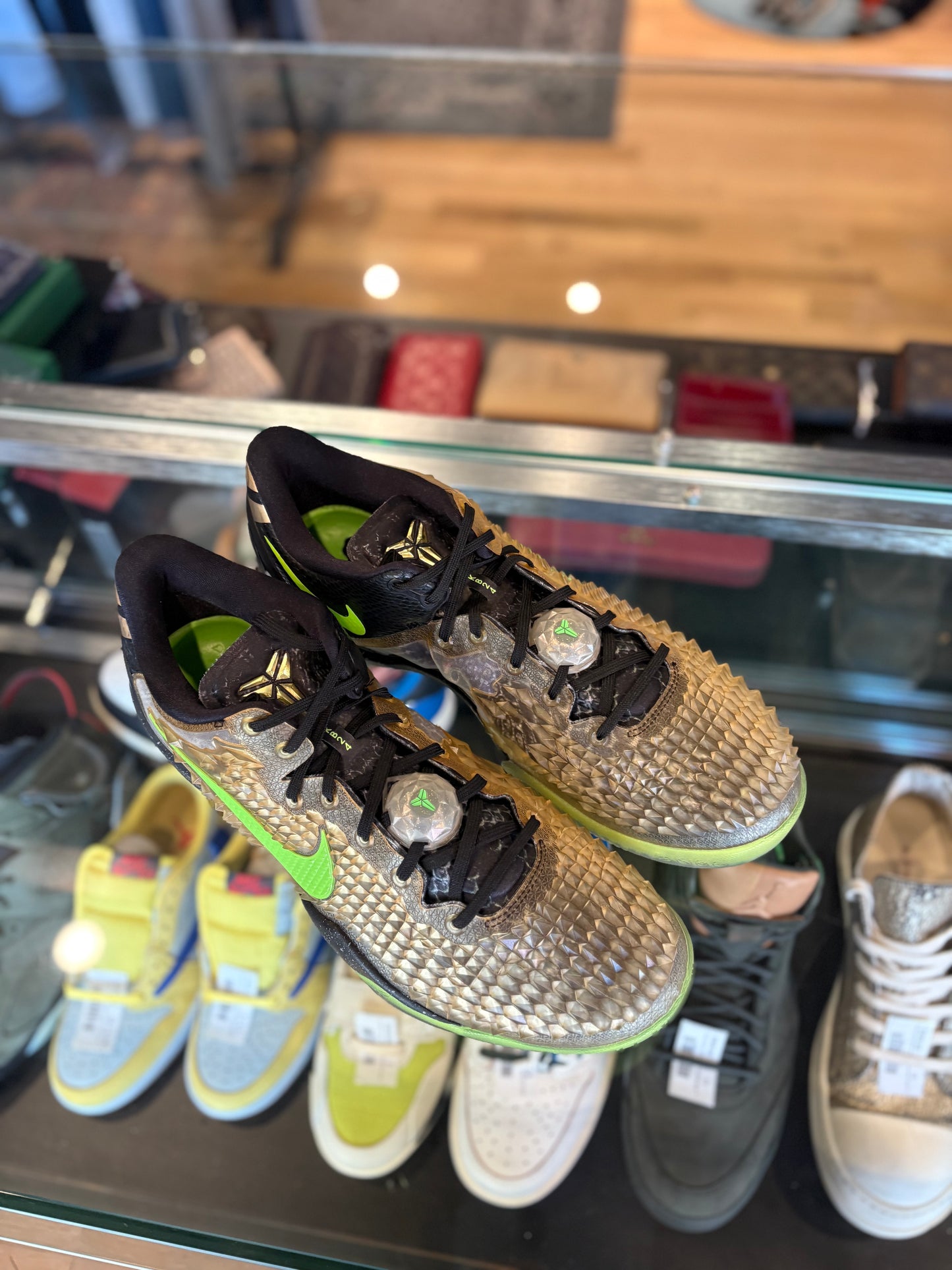 Kobe 8 SS Christmas PO NB Size 13