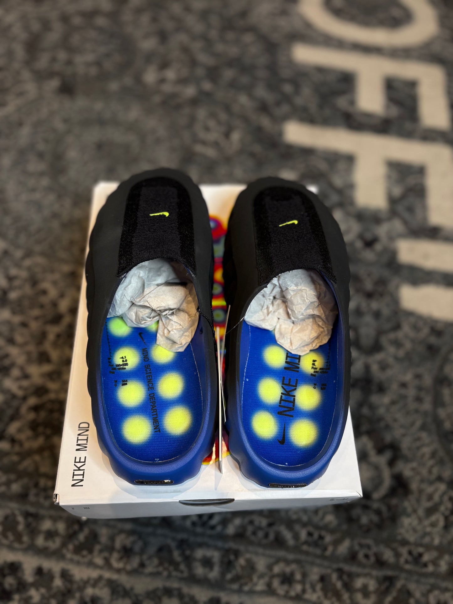 Nike Mind 001 Flyknit Slide Royal Black DS OG