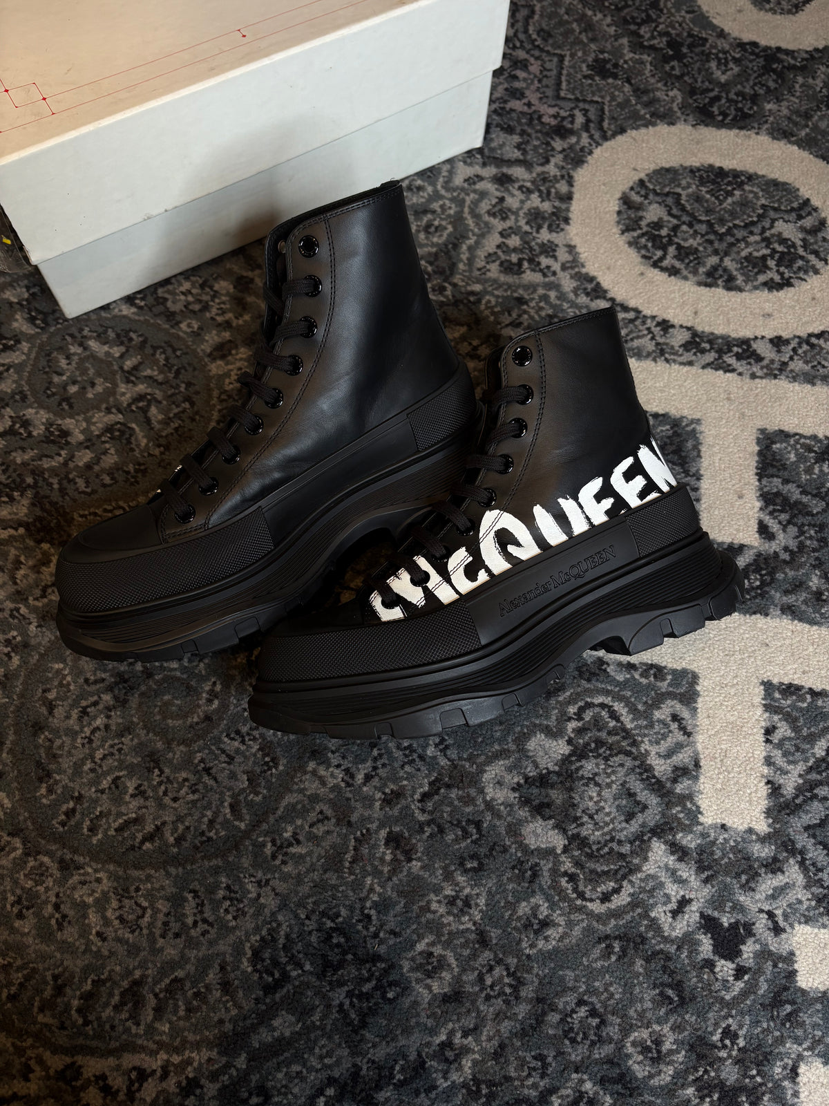 Alexander McQueen Tread Slick Boot “Leather Graffiti Black White” Clean Og Size 8(41 EU)
