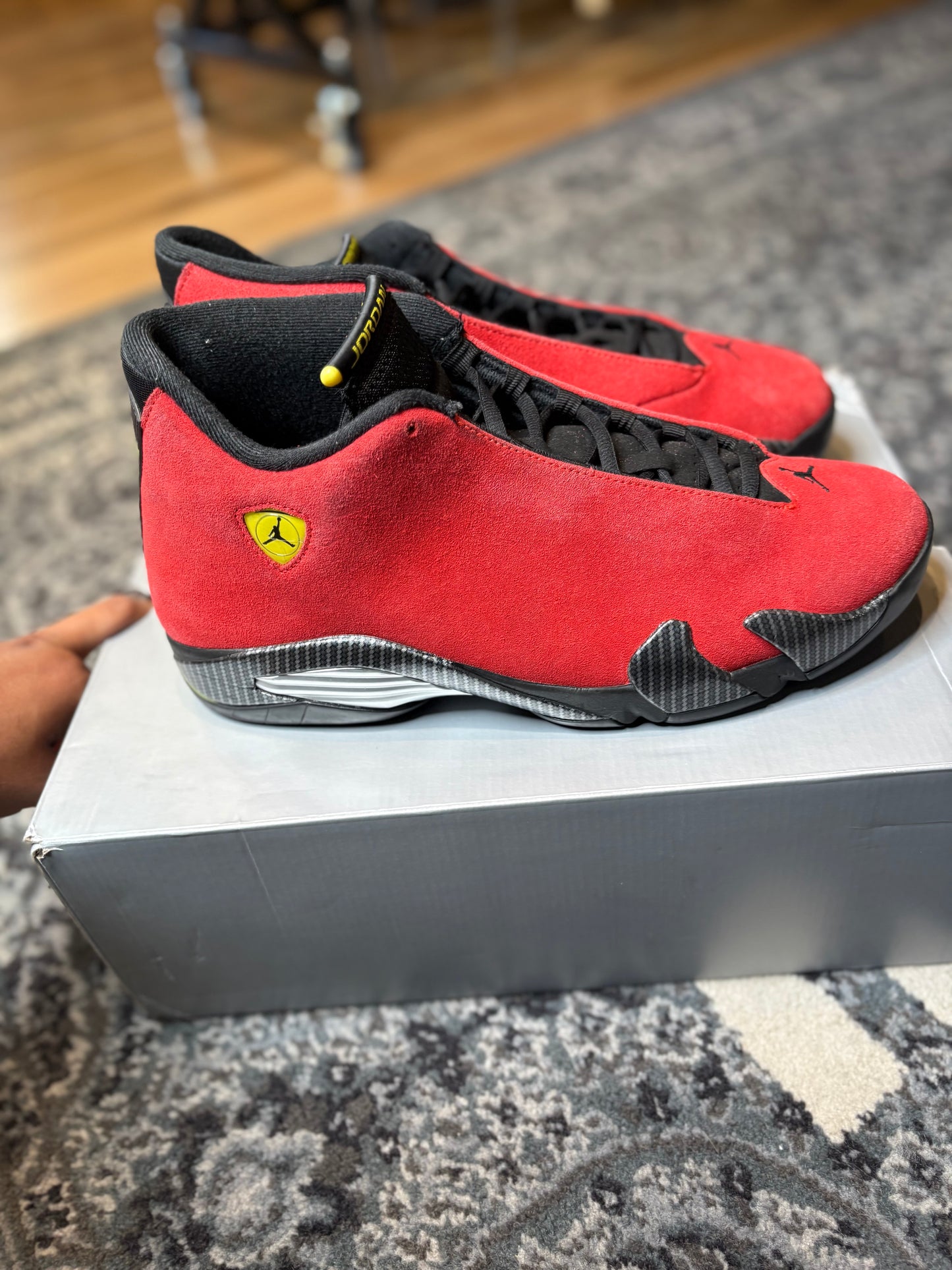 Jordan 14 Retro “Ferrari” Clean Og Size 13