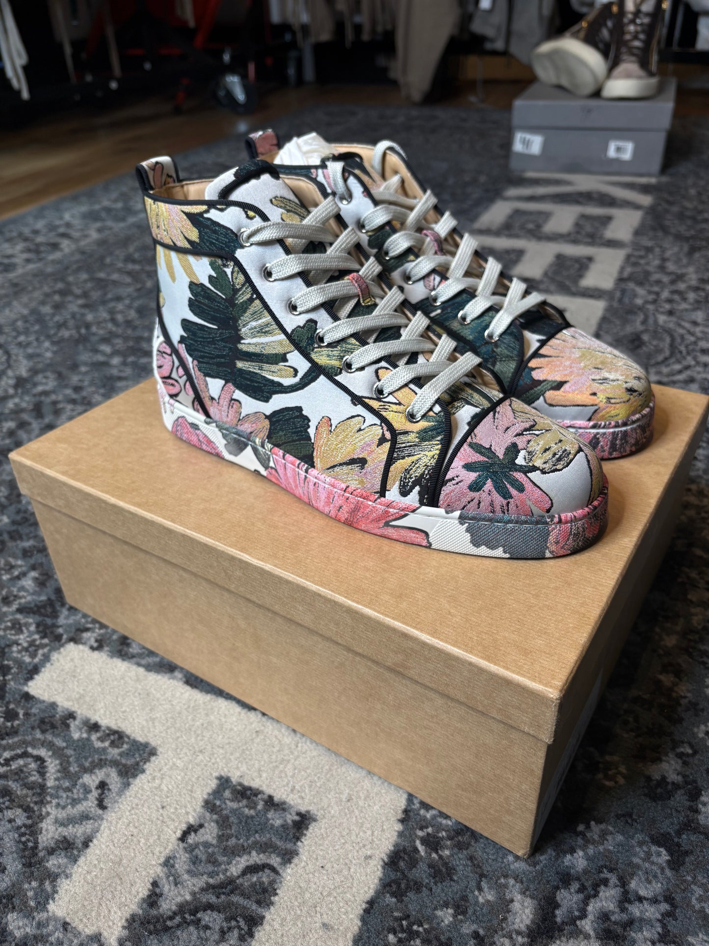 Louboutin Flat High Top Satin Floral Print DS OG SIZE 10.5(43.5EU)