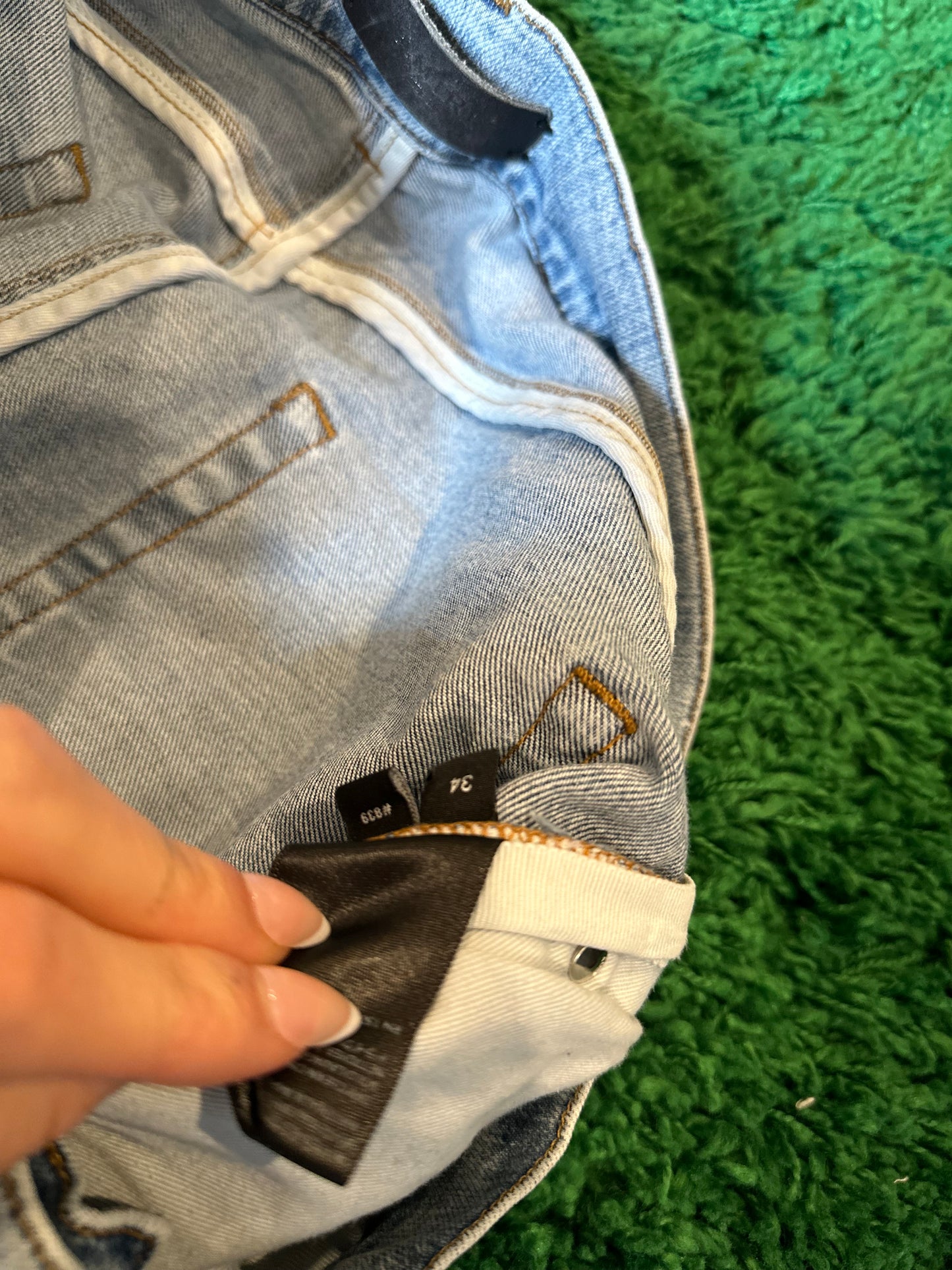 Amiri Jeans Light Wash Paint Size 34